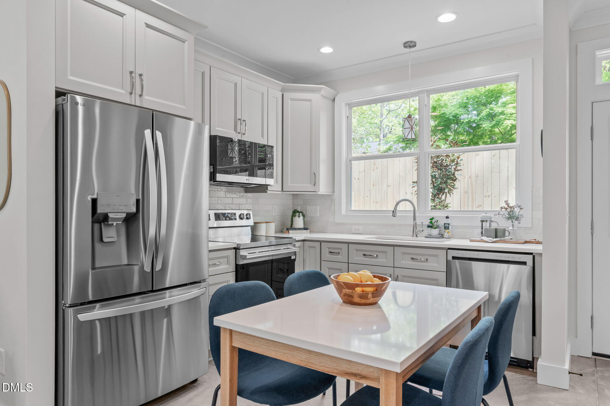 2616 Shenandoah Avenue