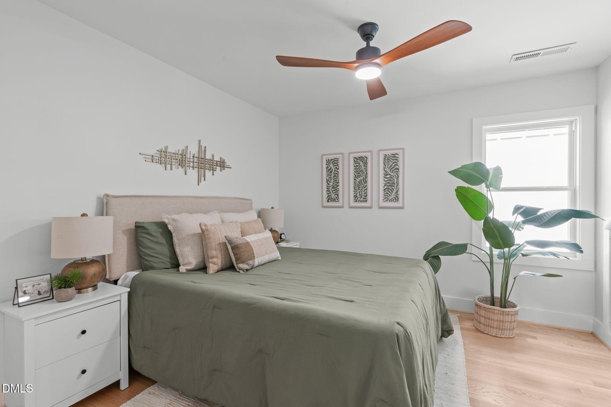 2616 Shenandoah Avenue