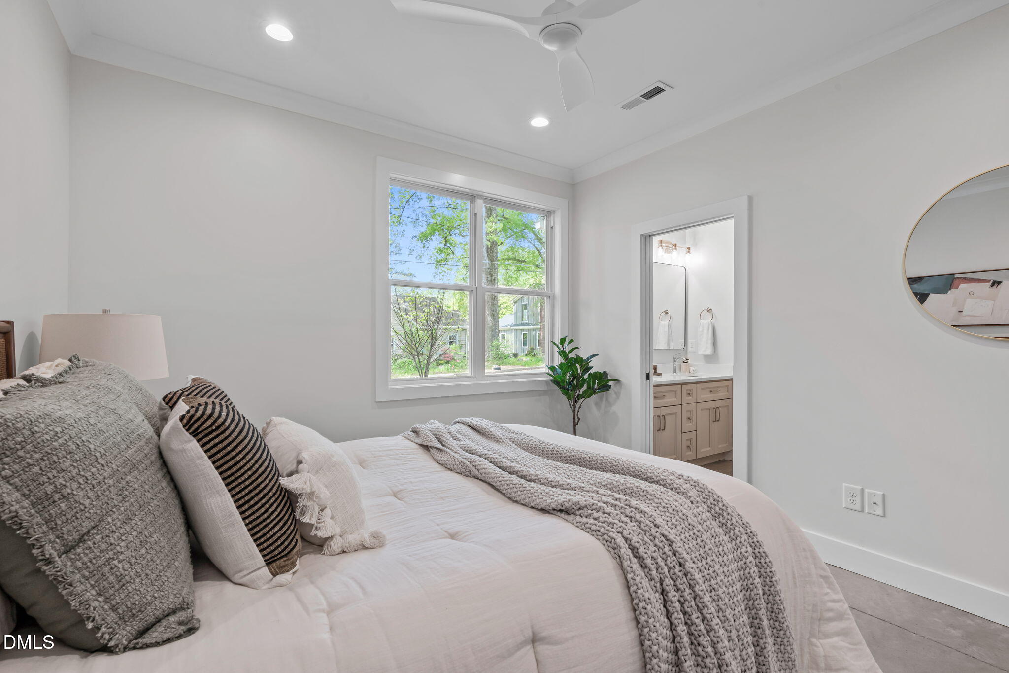 2616 Shenandoah Avenue