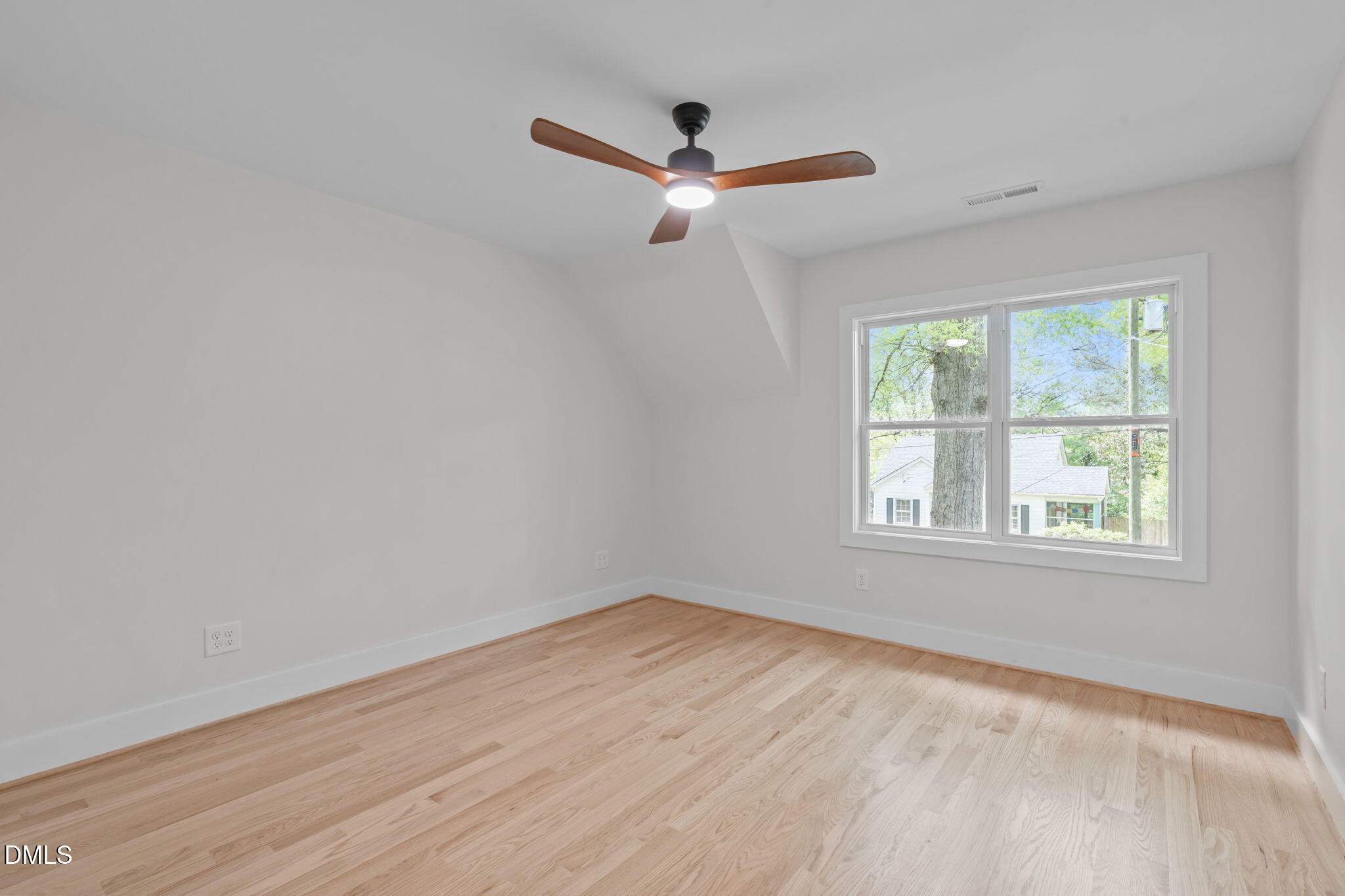 2616 Shenandoah Avenue