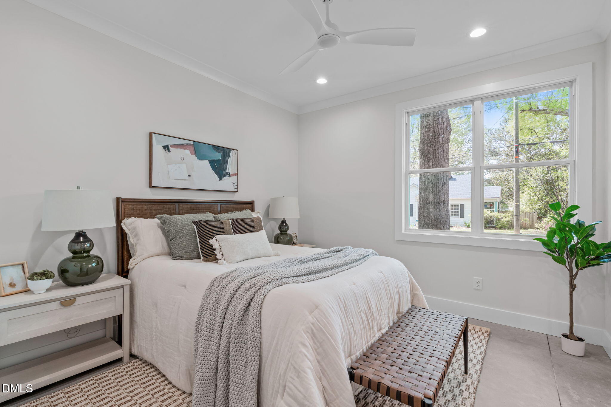 2616 Shenandoah Avenue