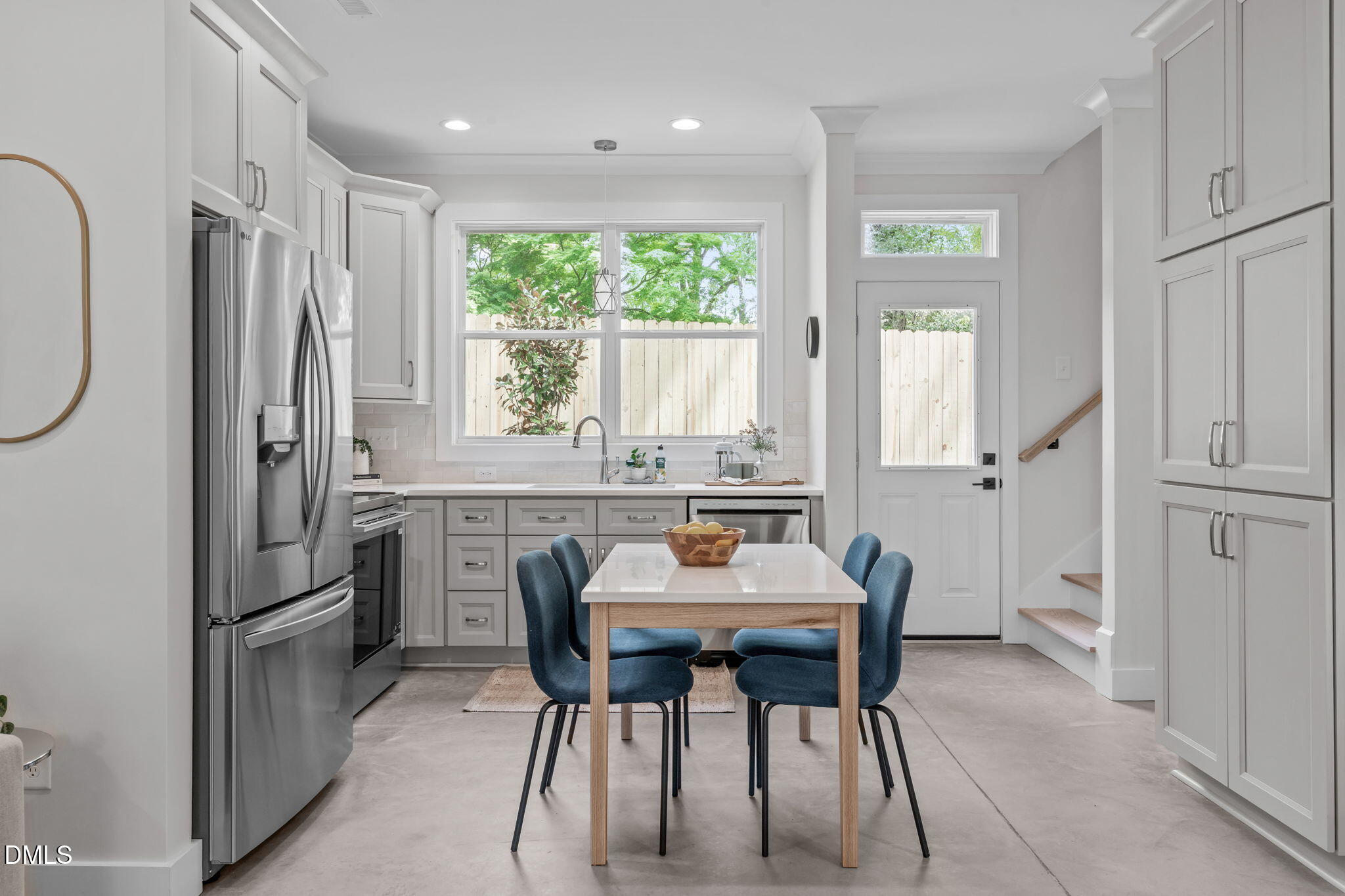 2616 Shenandoah Avenue