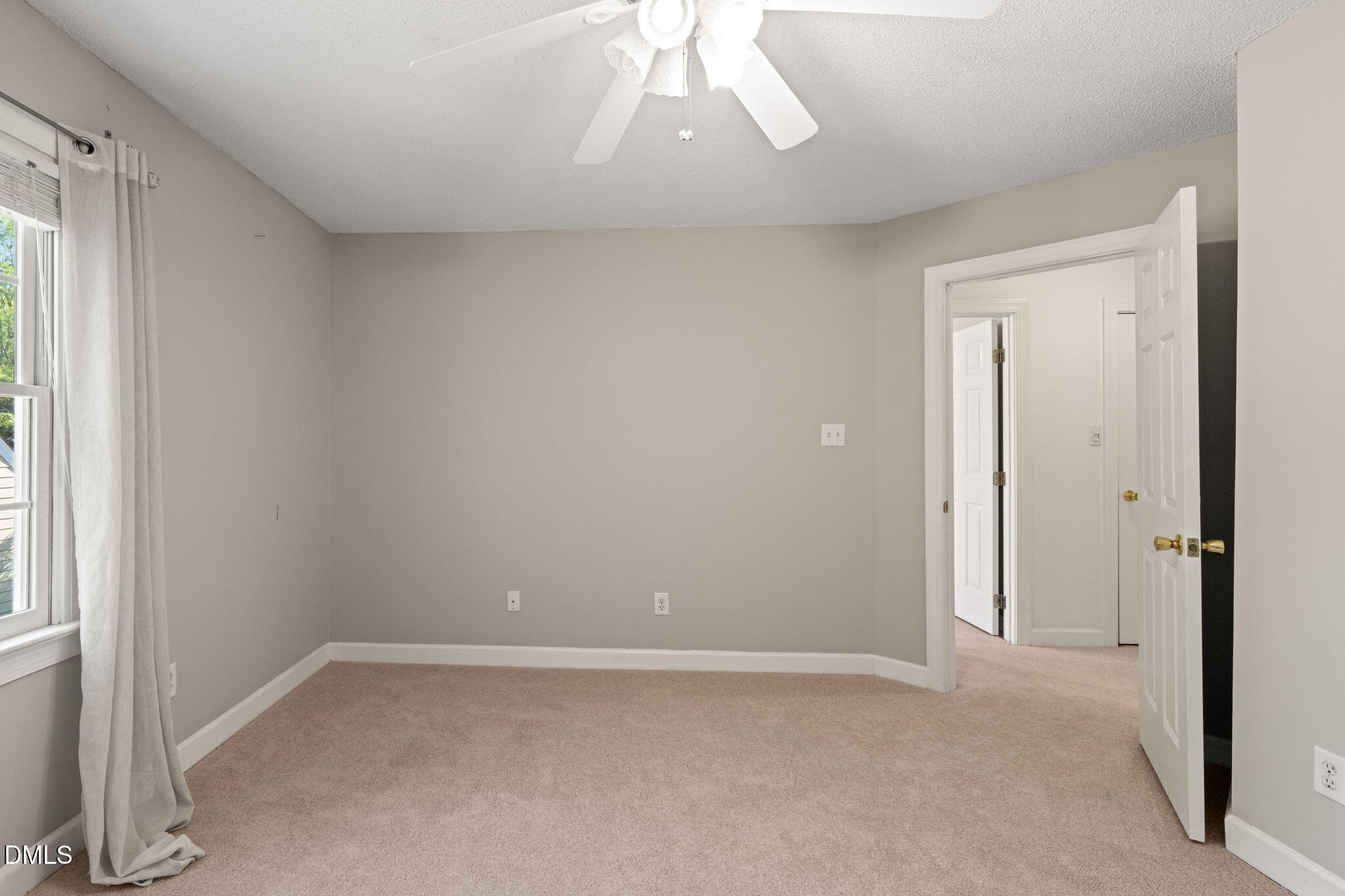 11 Knightsbridge Court