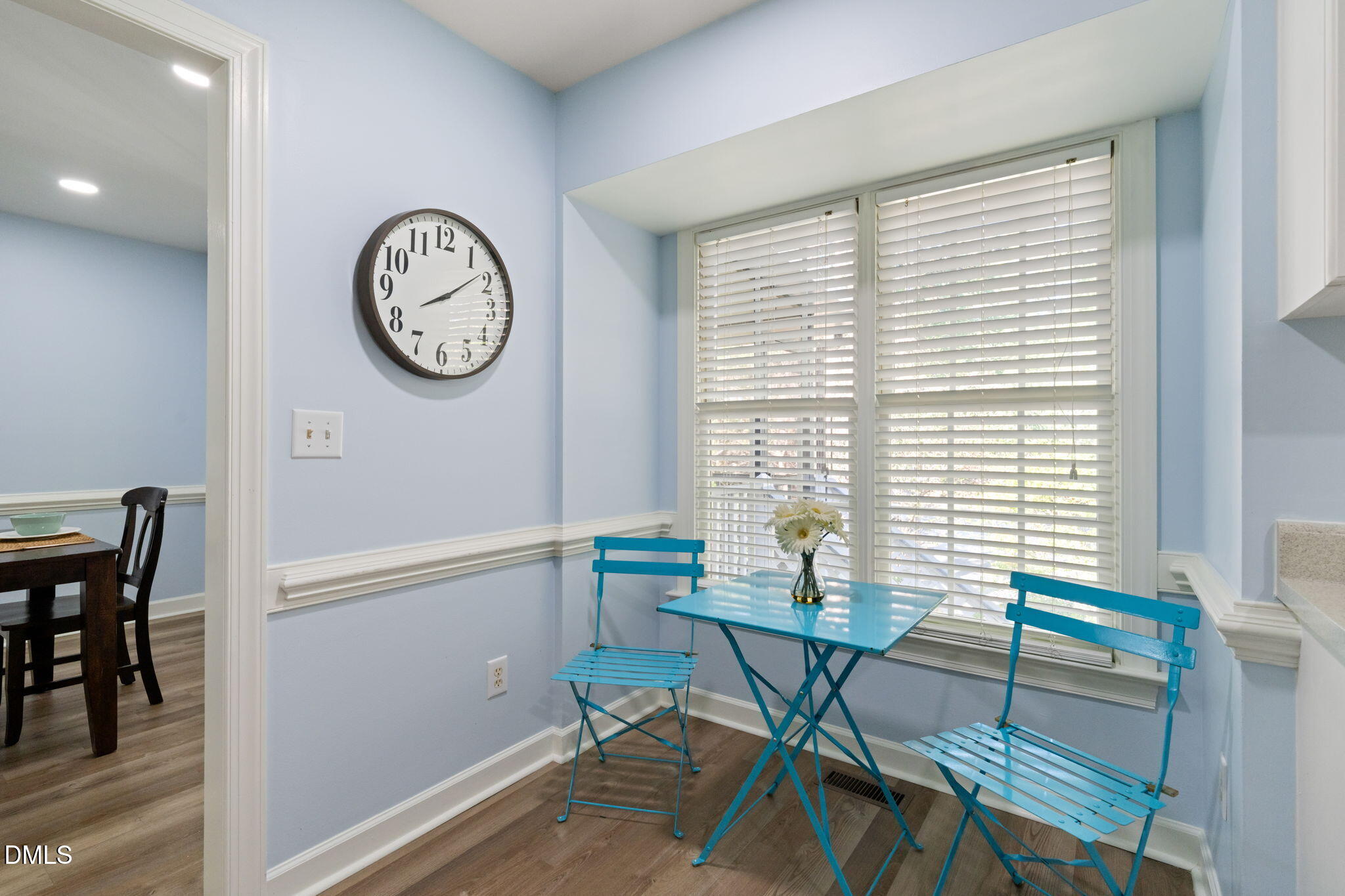 11 Knightsbridge Court