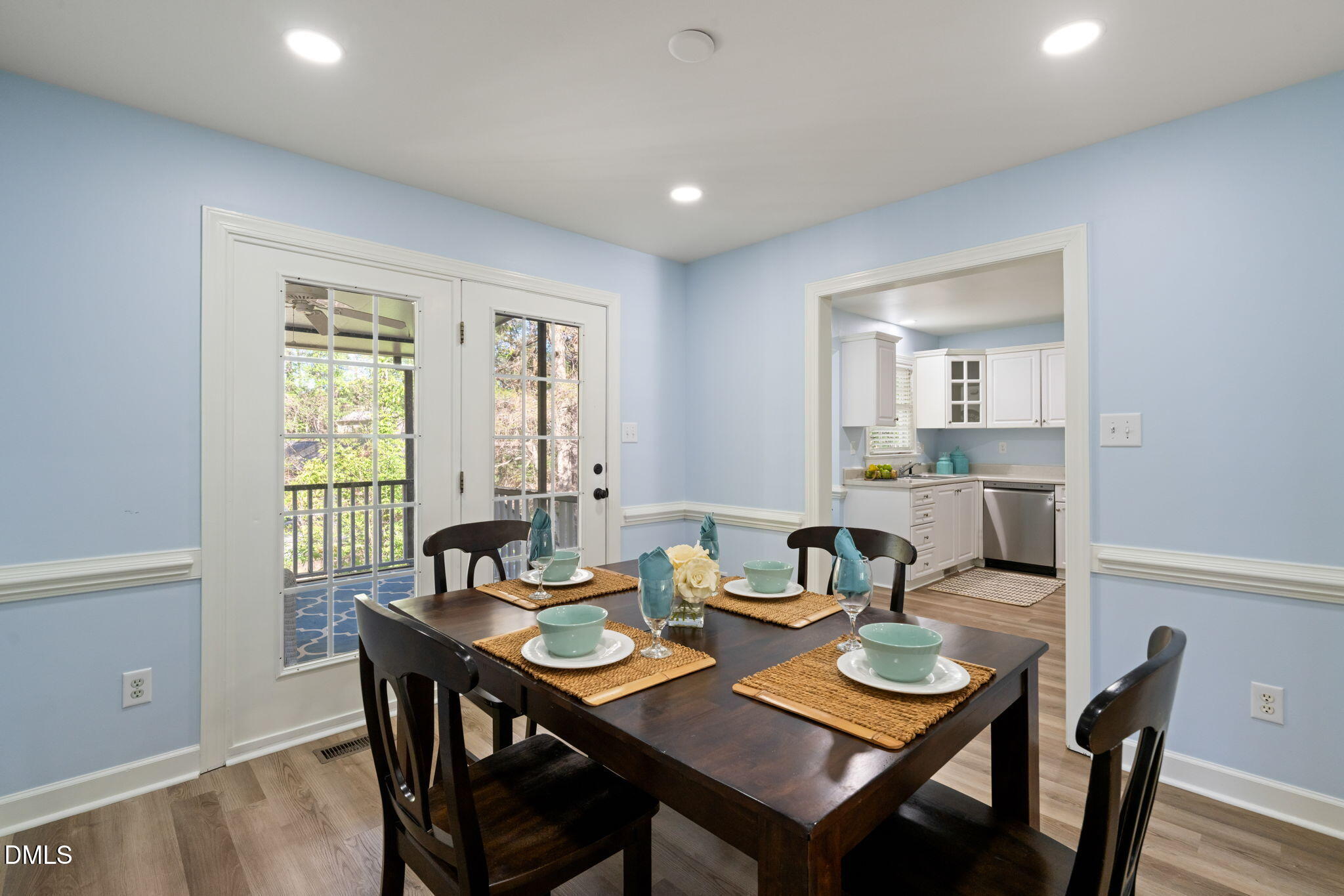 11 Knightsbridge Court