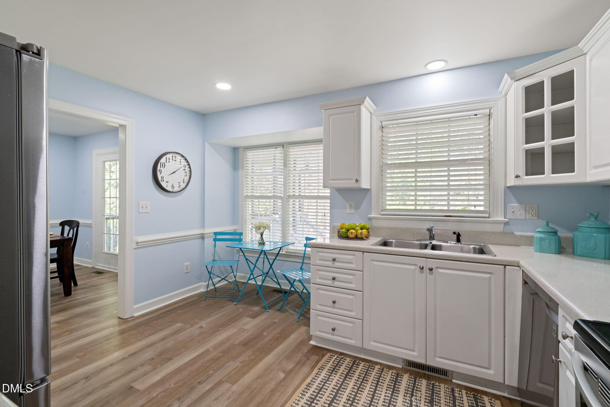 11 Knightsbridge Court