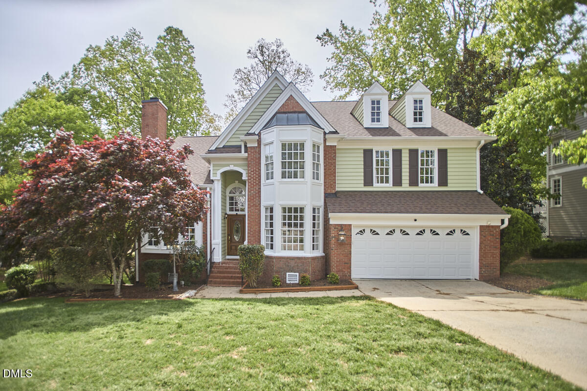 1216 E Pointe Drive