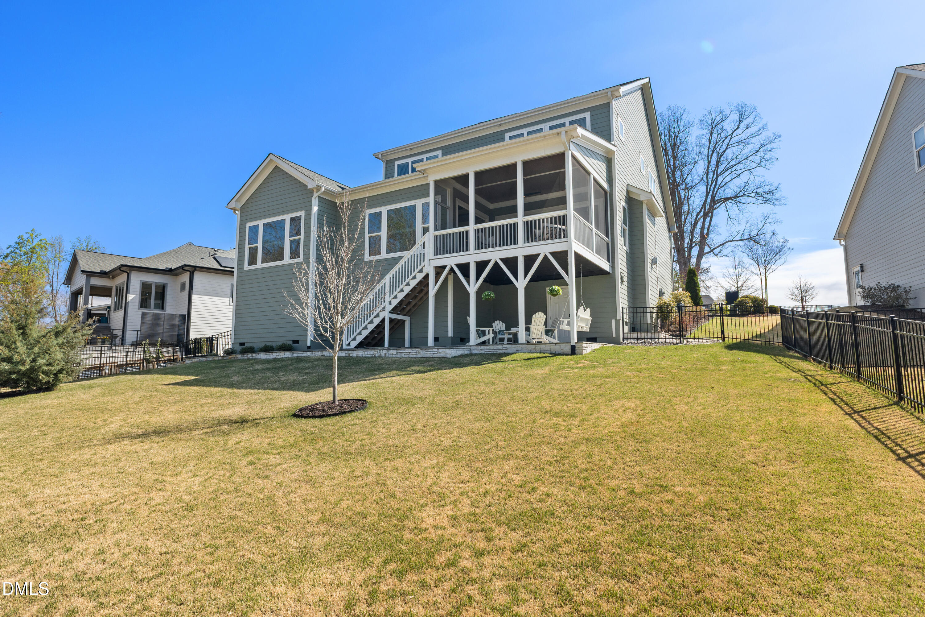 75 Cottage Way