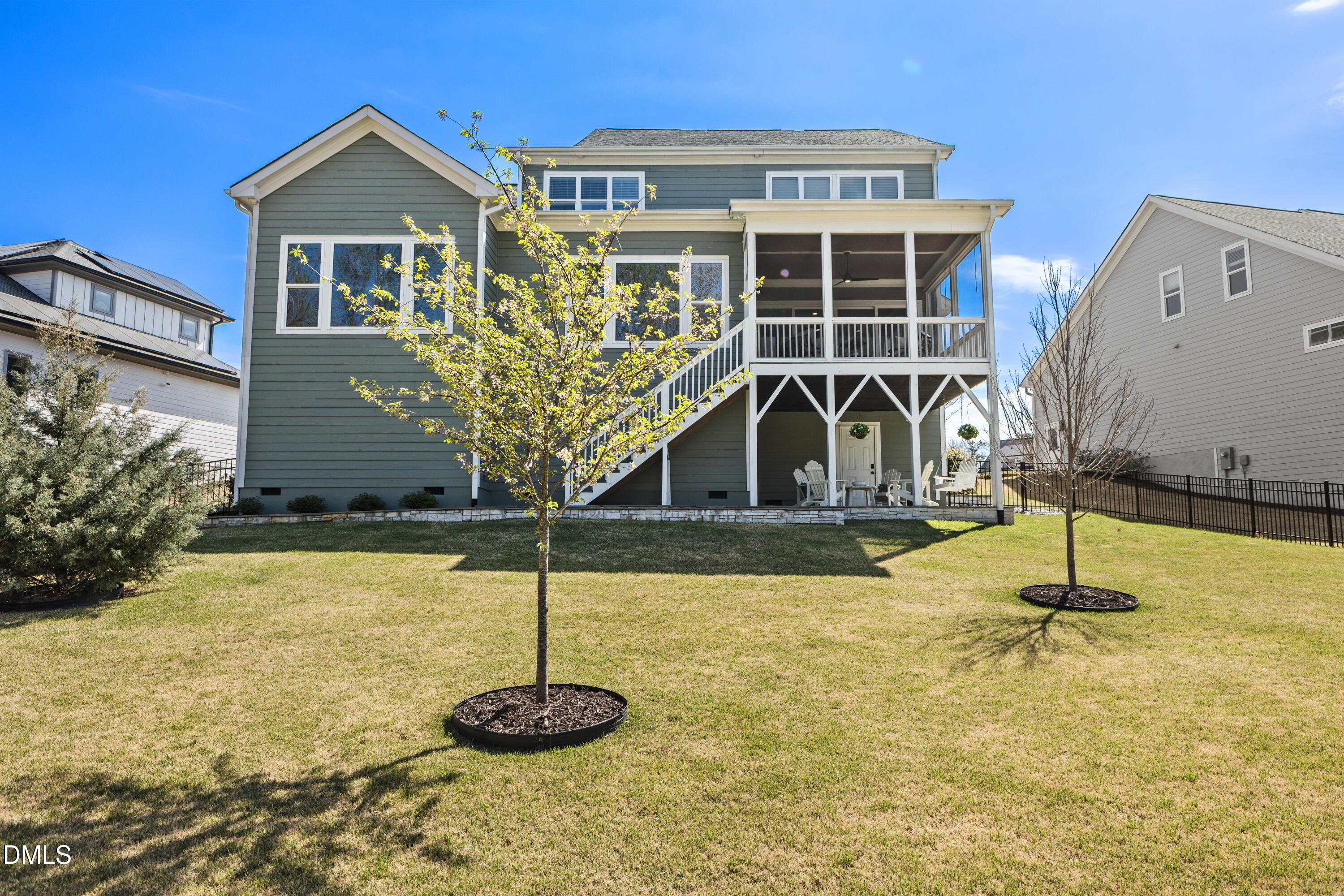 75 Cottage Way