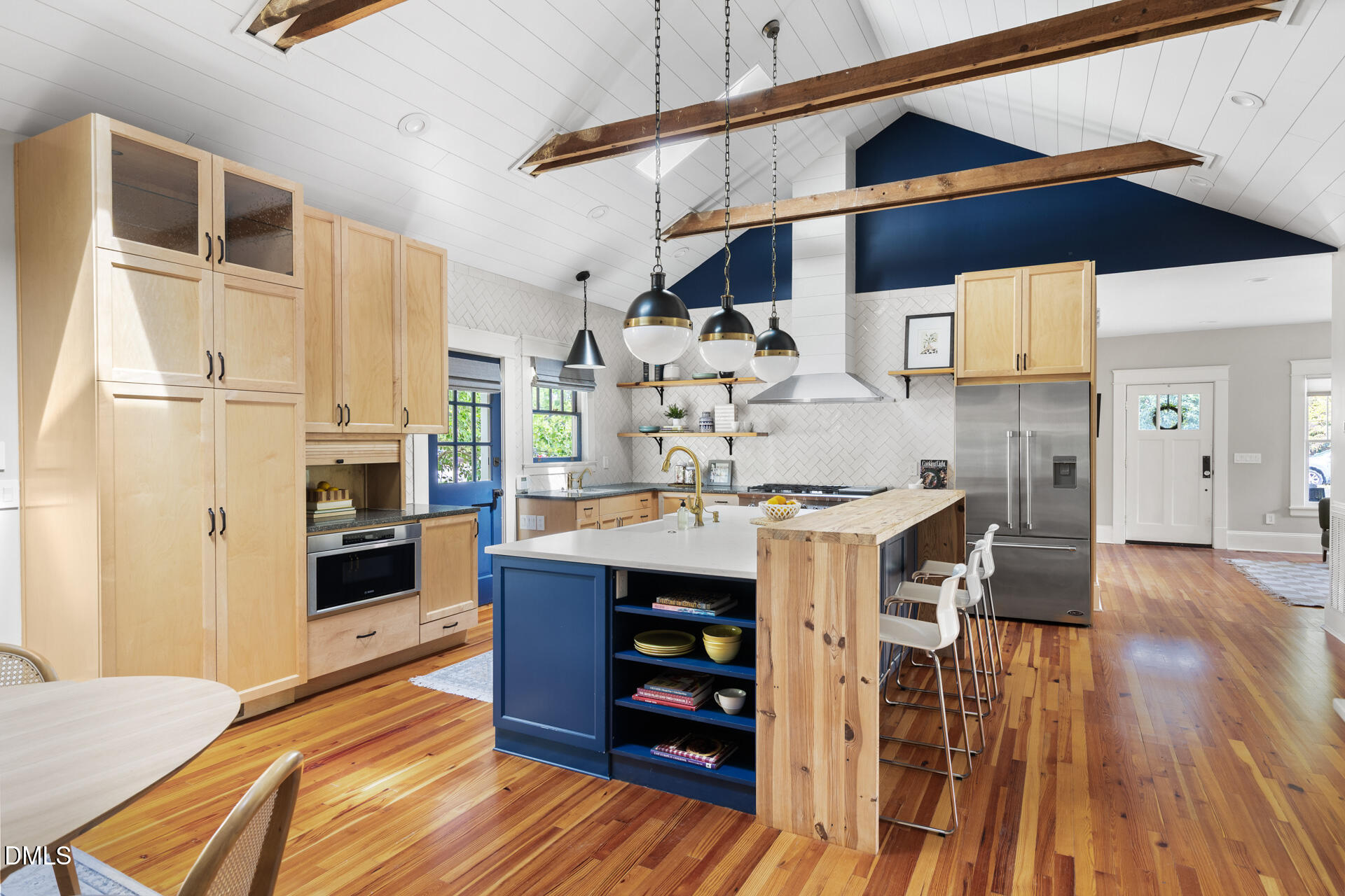 Nest Realty - Main Street, Courtney Dunstan
