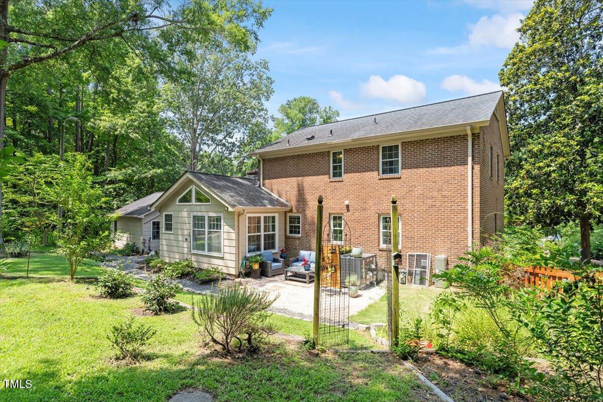 208 Monticello Avenue