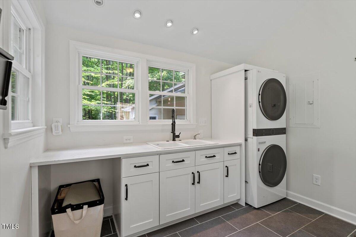 208 Monticello Avenue