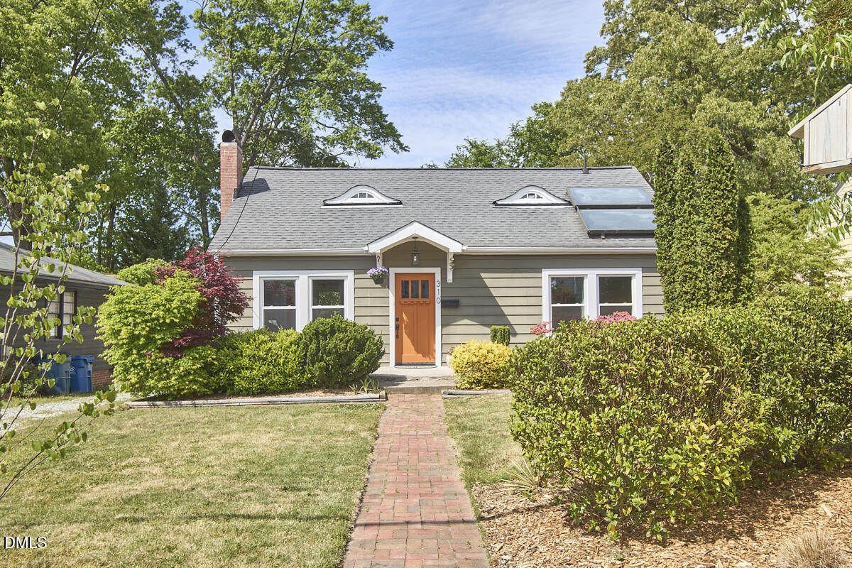 310 Dacian Avenue