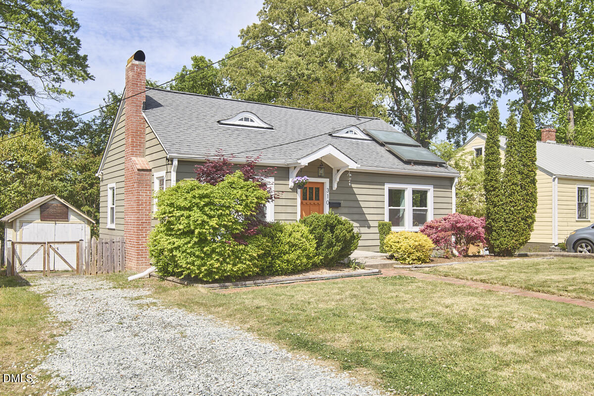 310 Dacian Avenue
