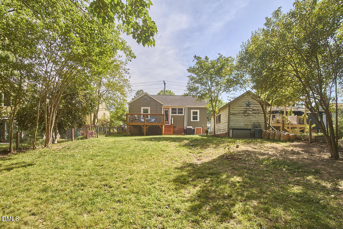 310 Dacian Avenue
