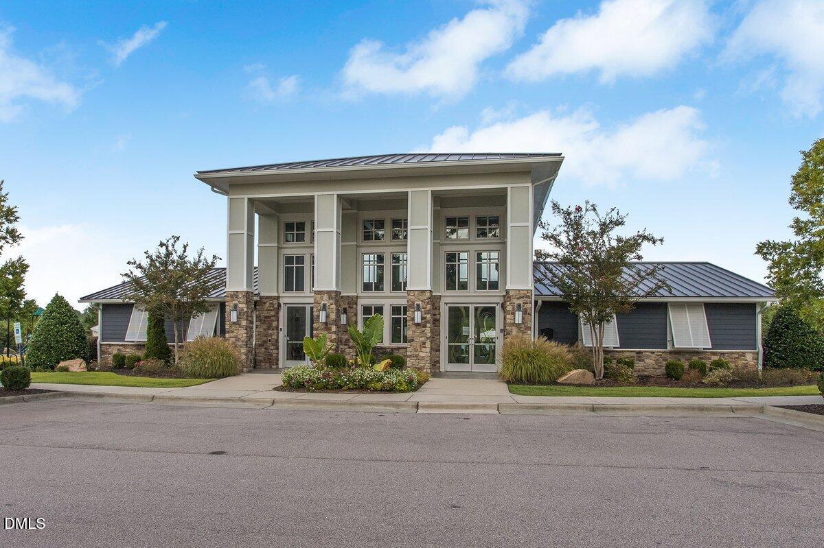 740 Sparrowhawk Lane