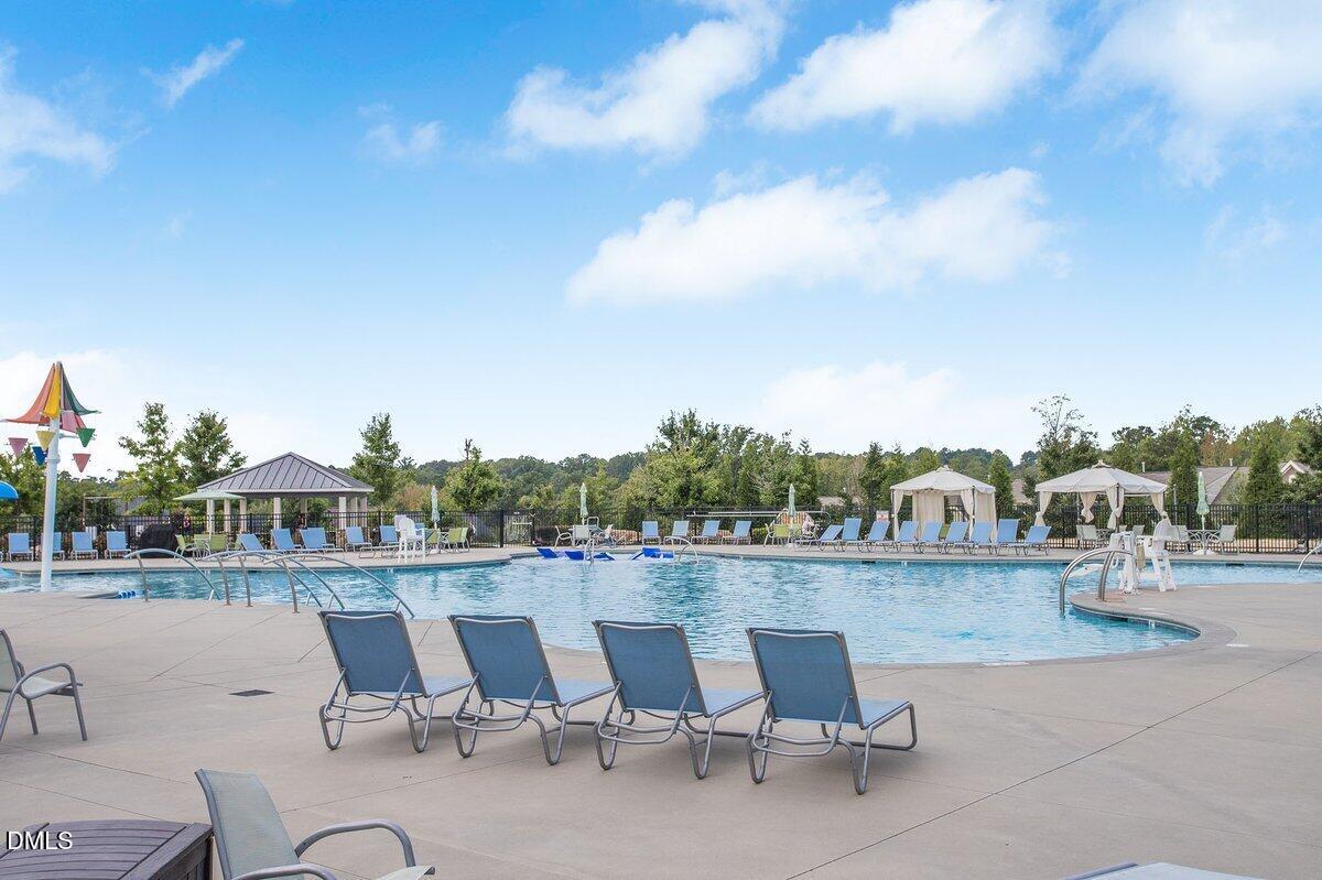 740 Sparrowhawk Lane