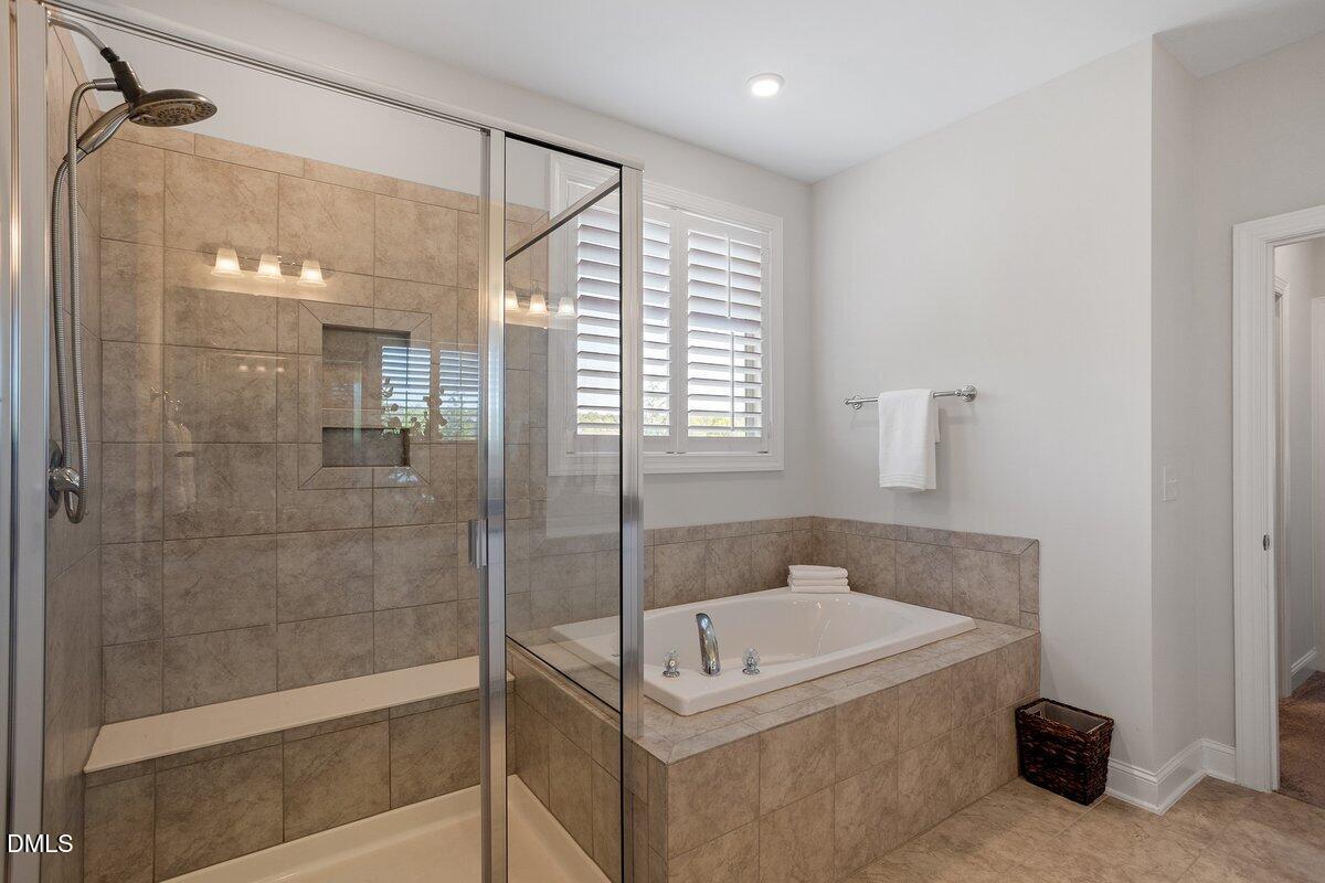 740 Sparrowhawk Lane