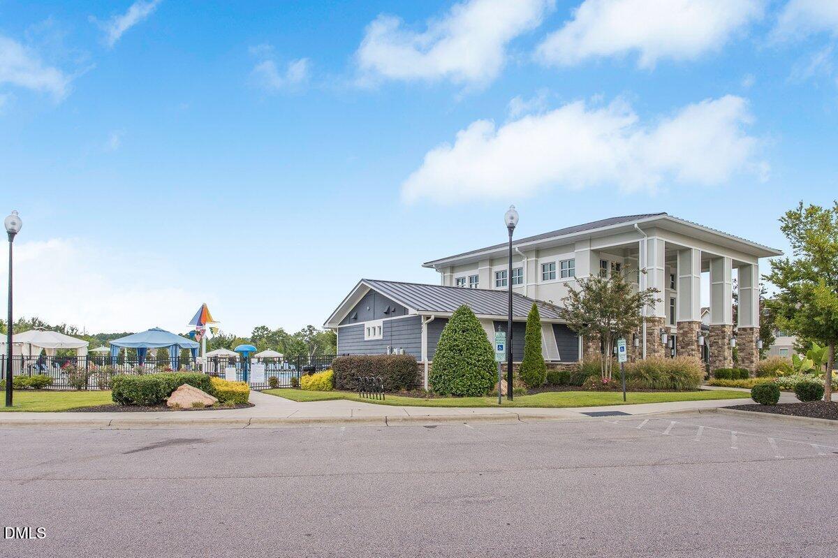 740 Sparrowhawk Lane