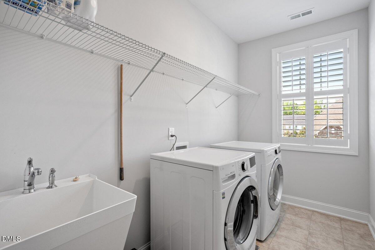 740 Sparrowhawk Lane