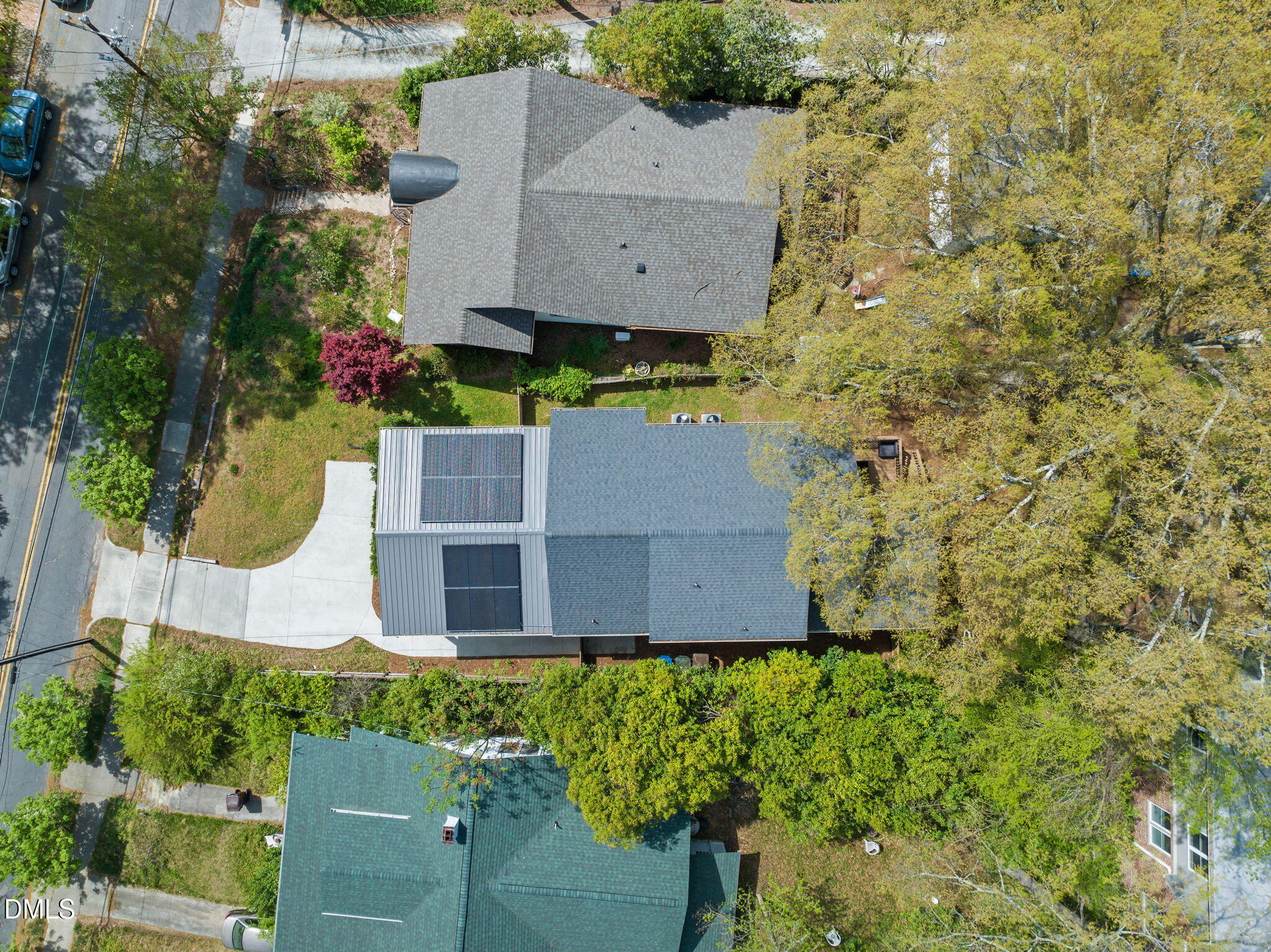 208 W Markham Avenue