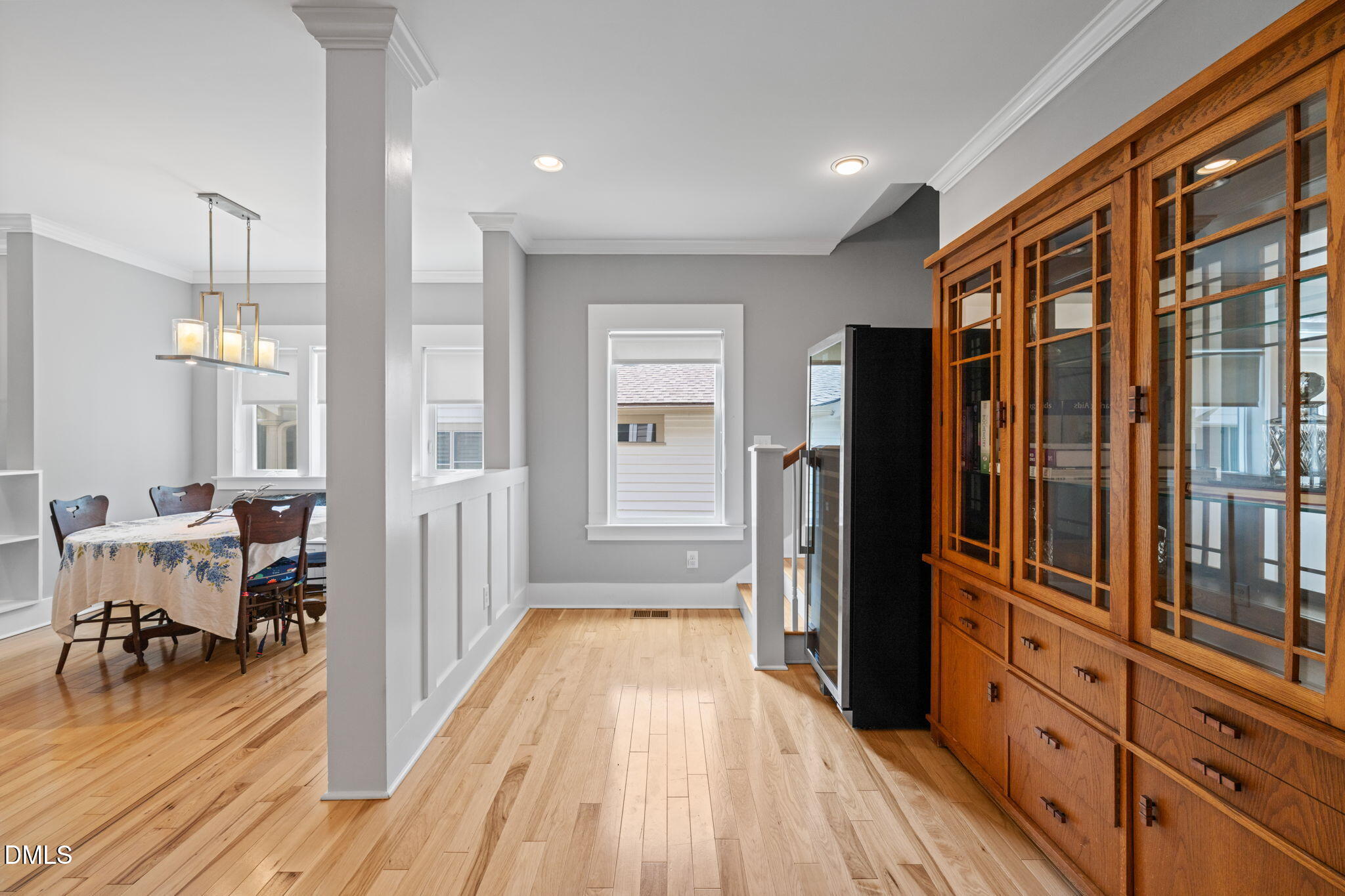 208 W Markham Avenue