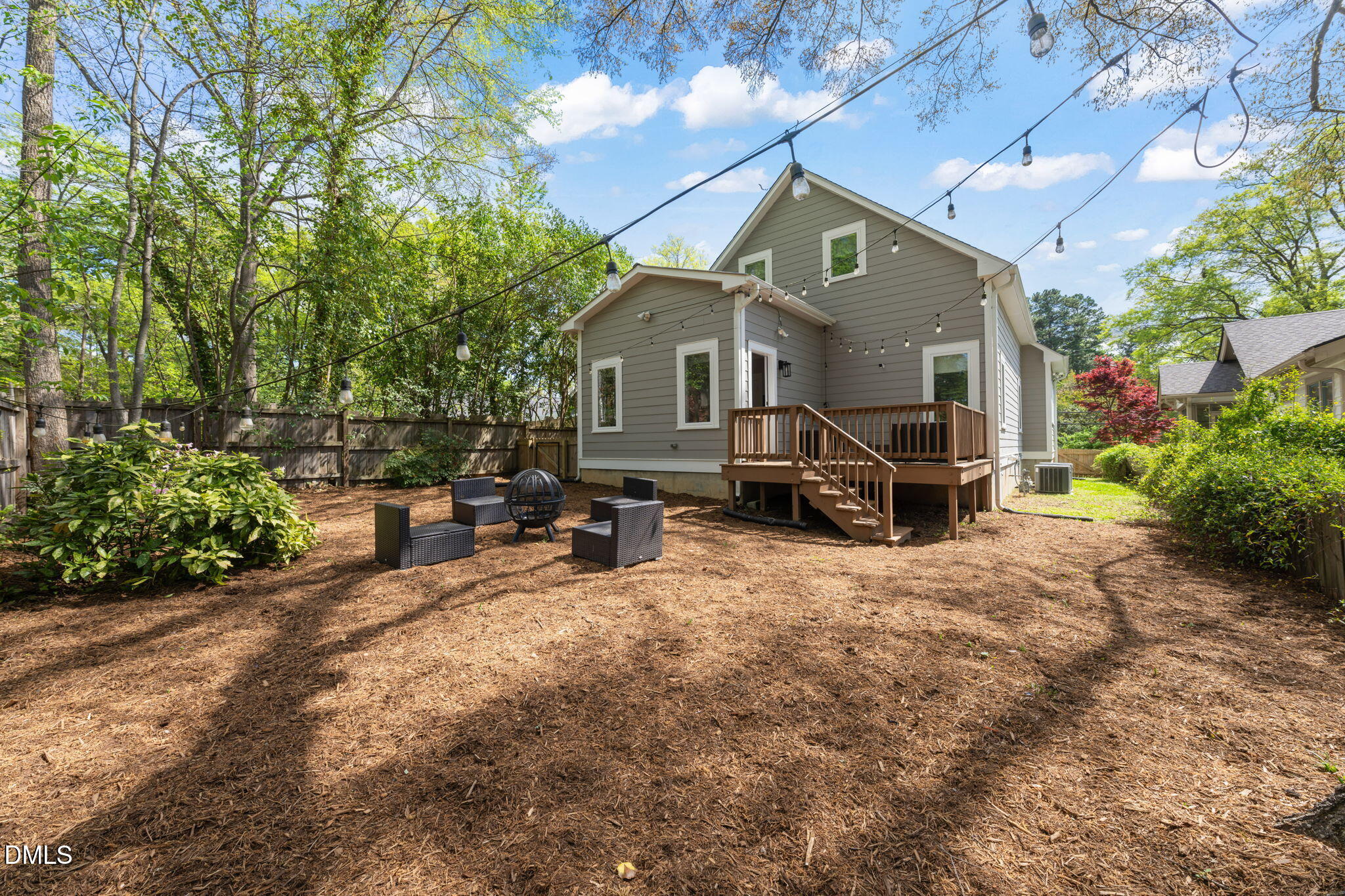 208 W Markham Avenue