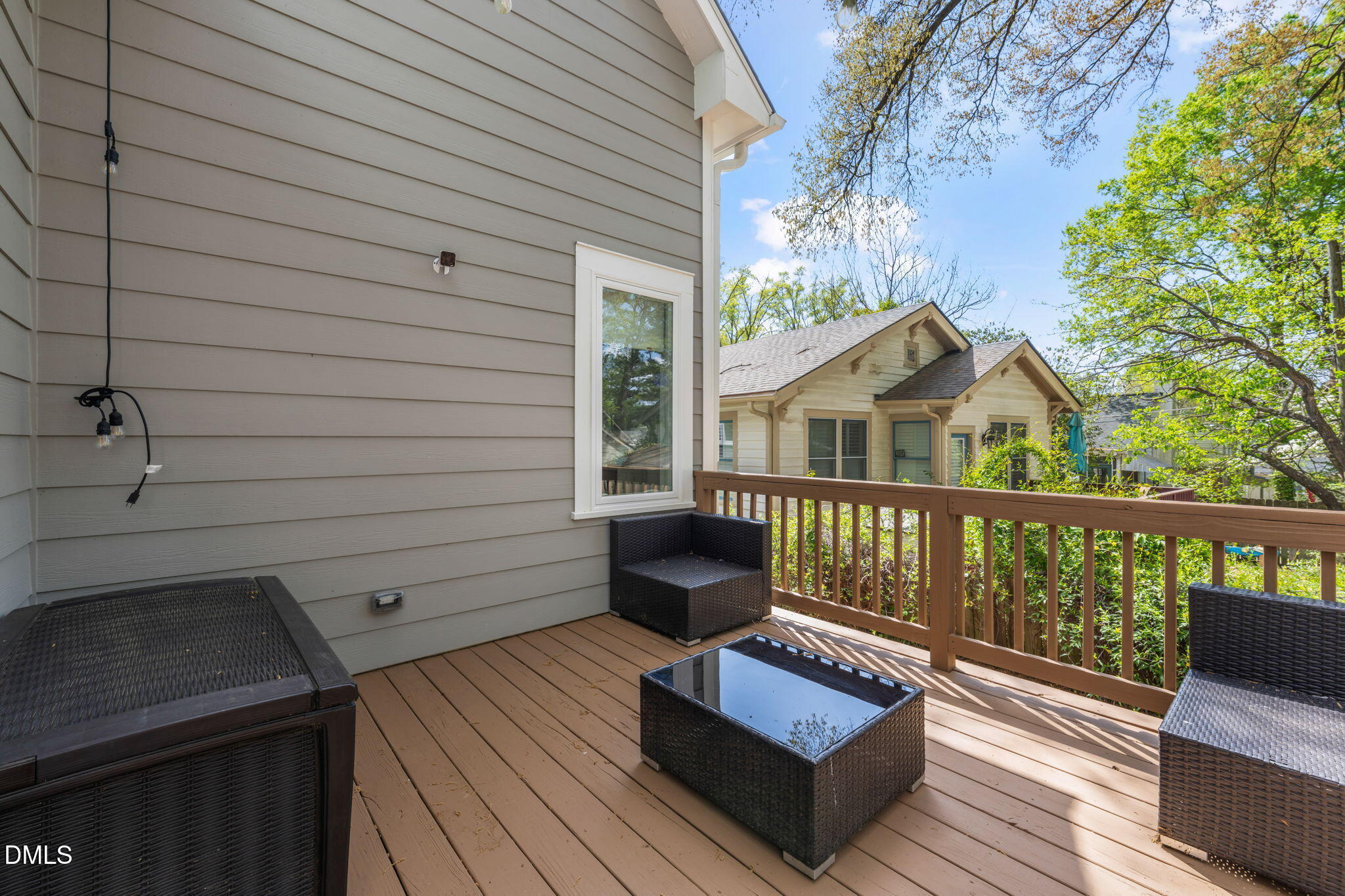 208 W Markham Avenue