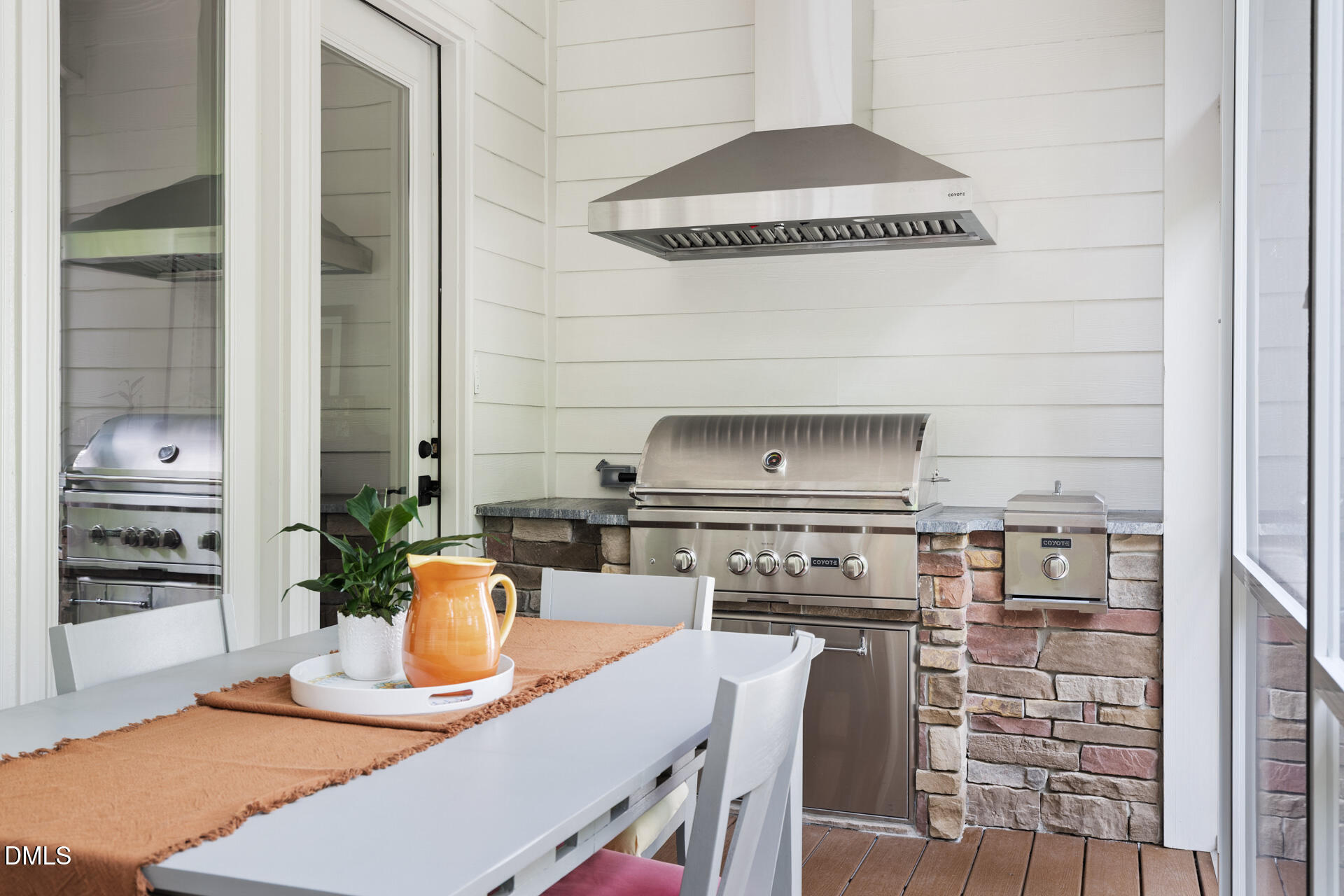 425 Ocoee Falls Drive