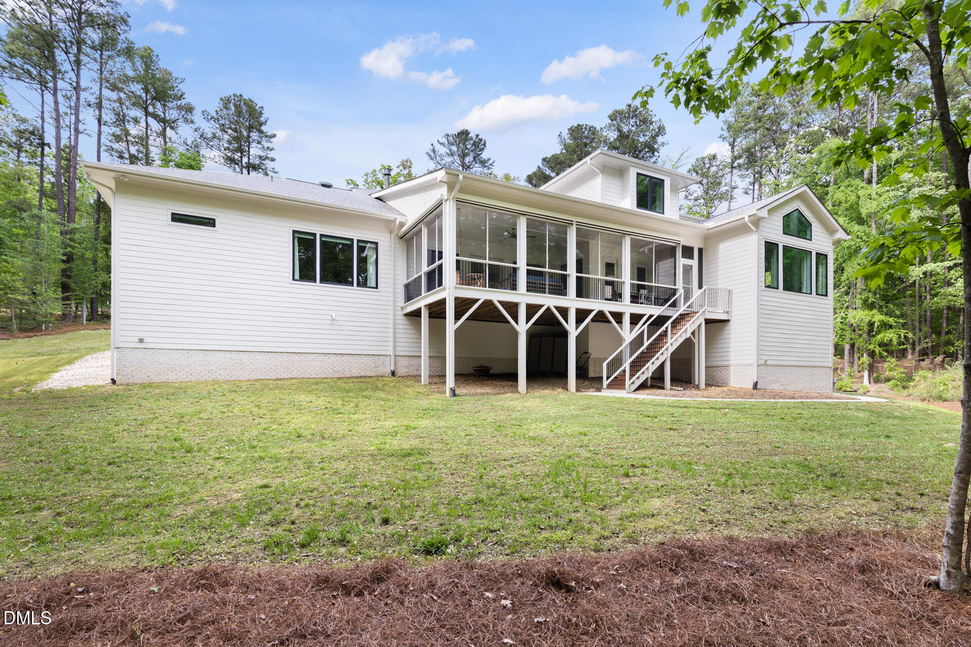 425 Ocoee Falls Drive