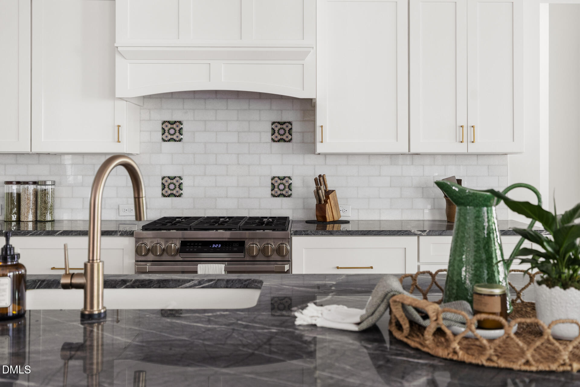 425 Ocoee Falls Drive