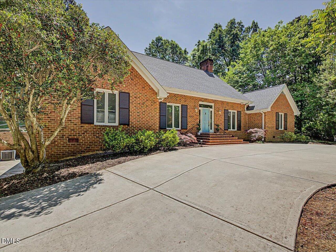12 Lanier Drive