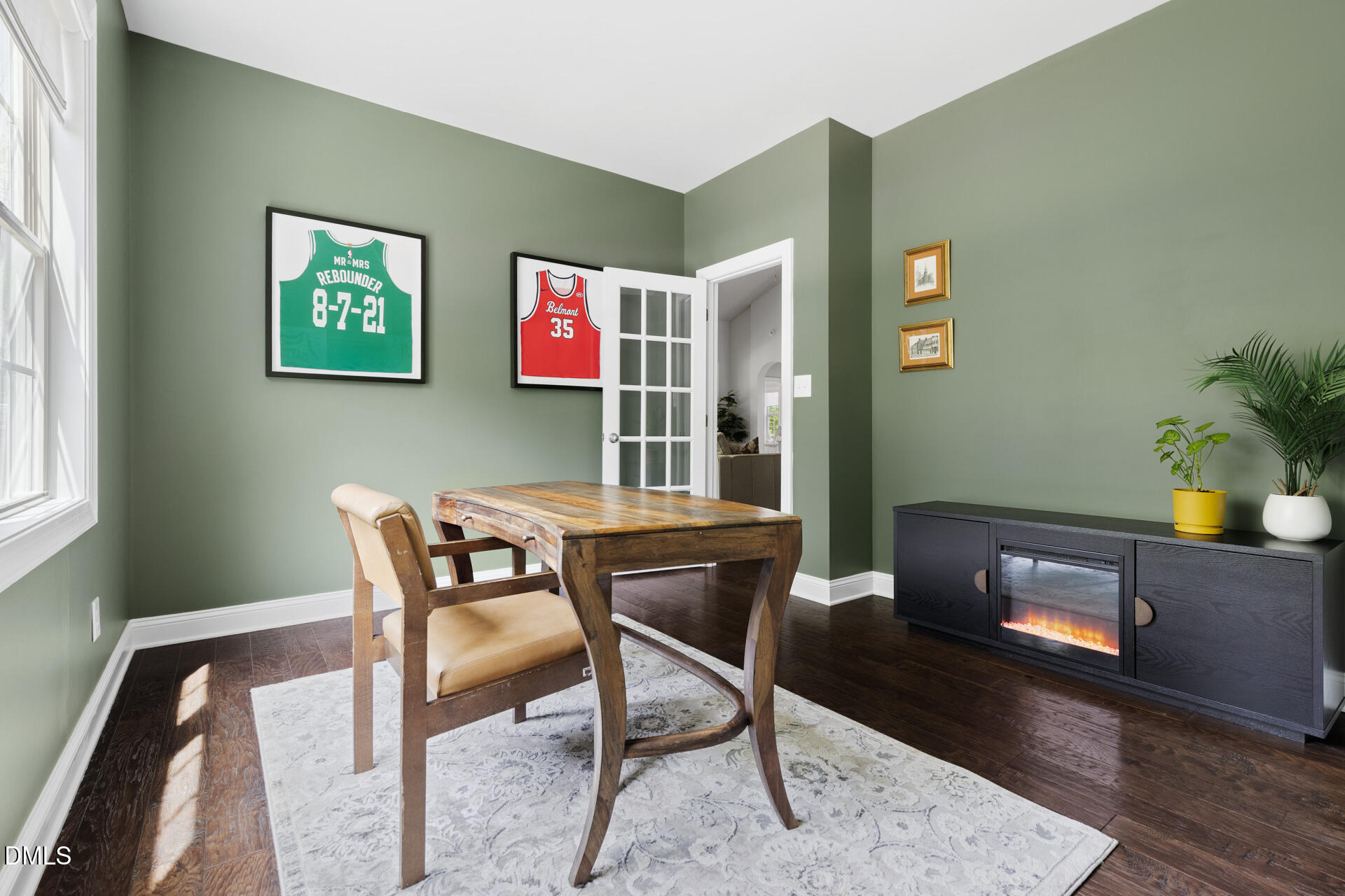 2916 Reynolda Circle
