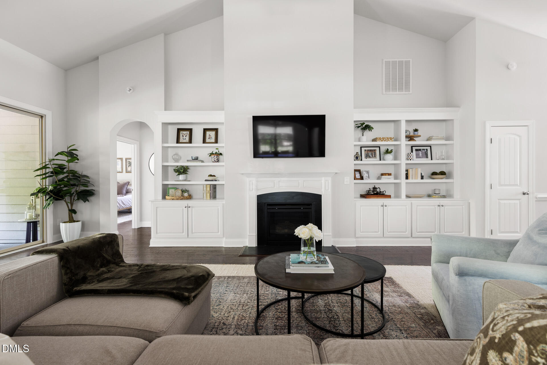 2916 Reynolda Circle