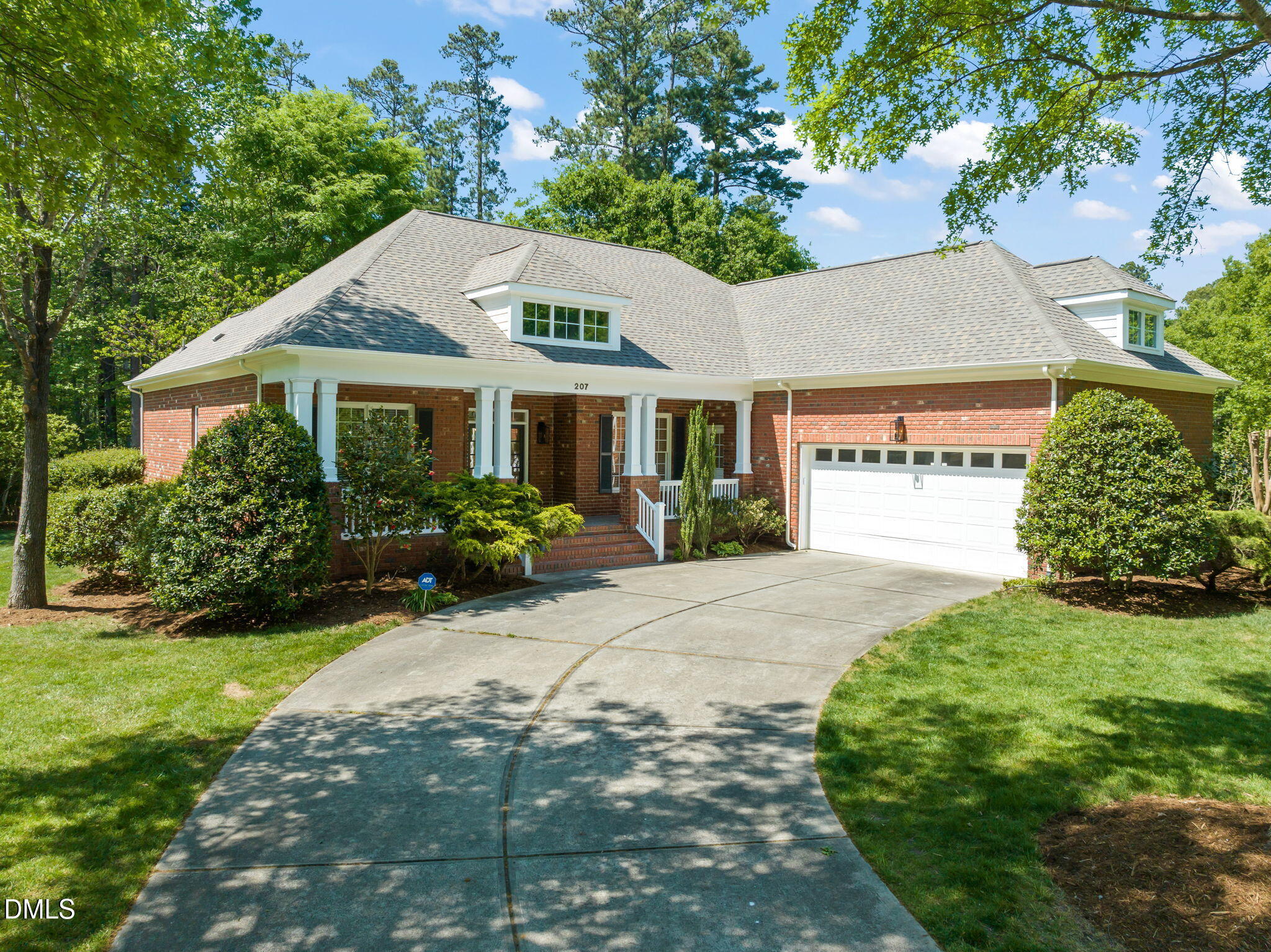 207 Oxfordshire Lane