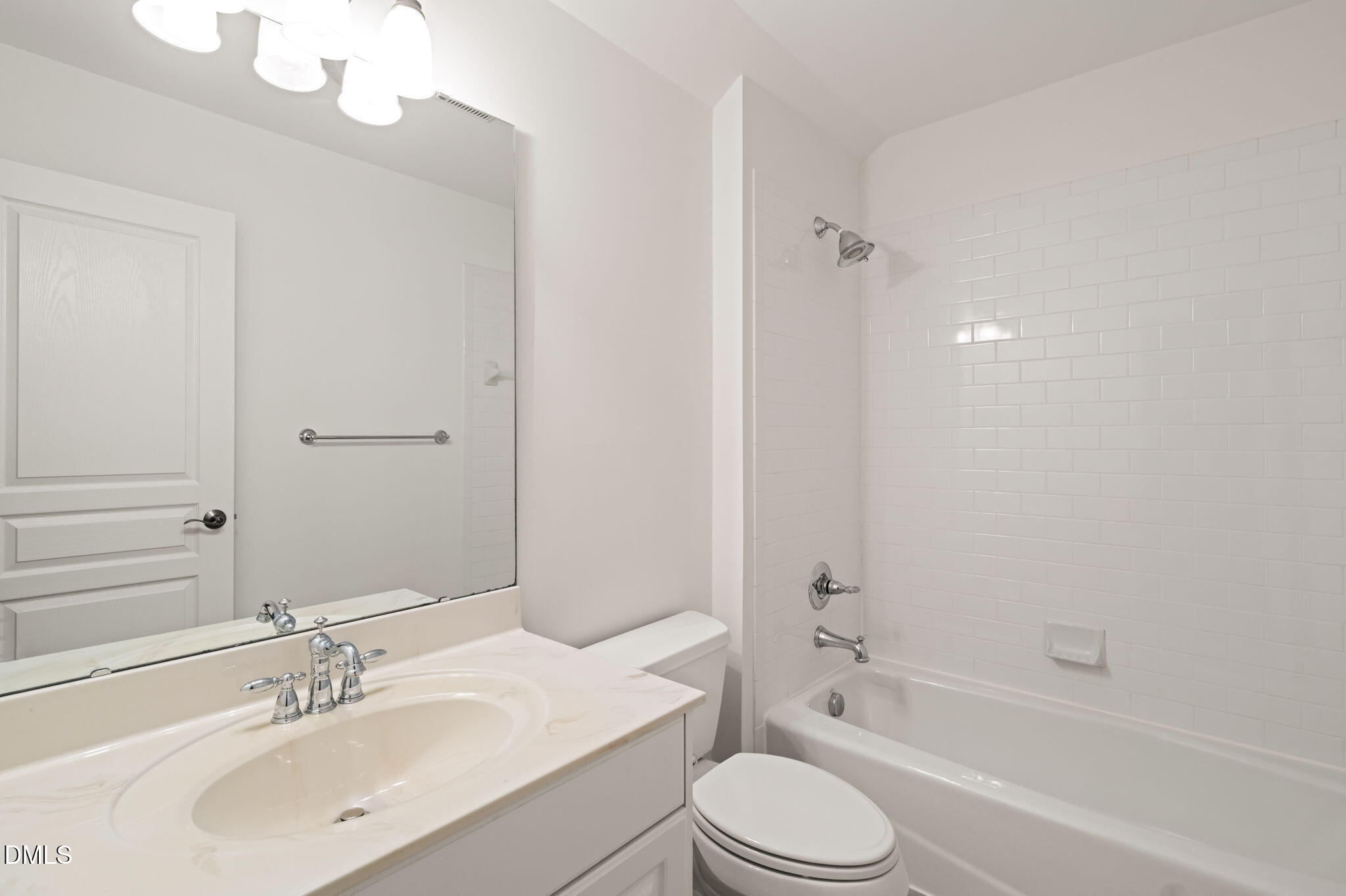 207 Oxfordshire Lane