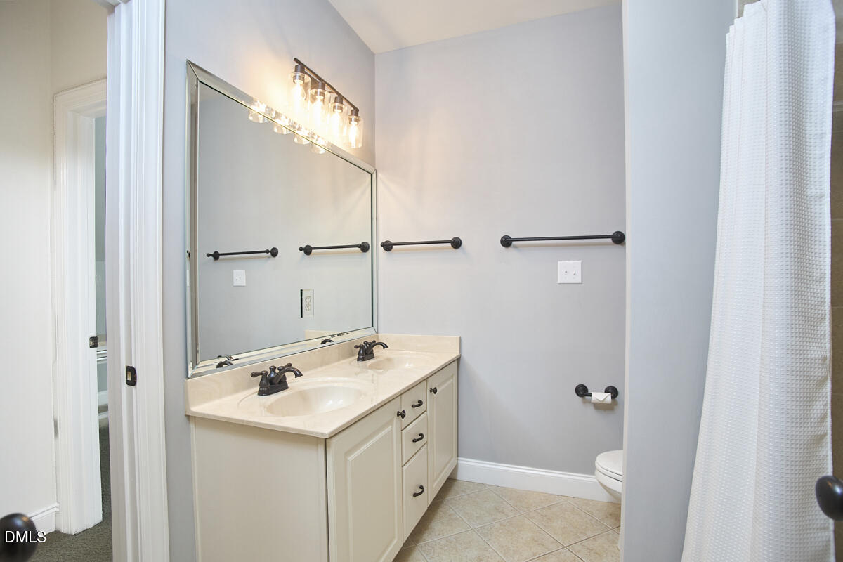 502 Oxfordshire Lane