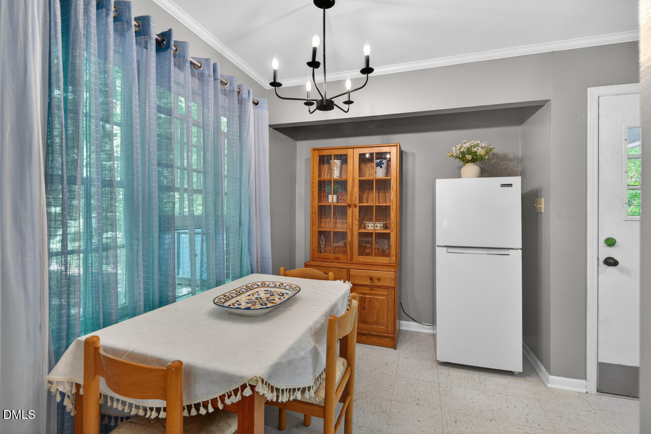 14 Jonan Court