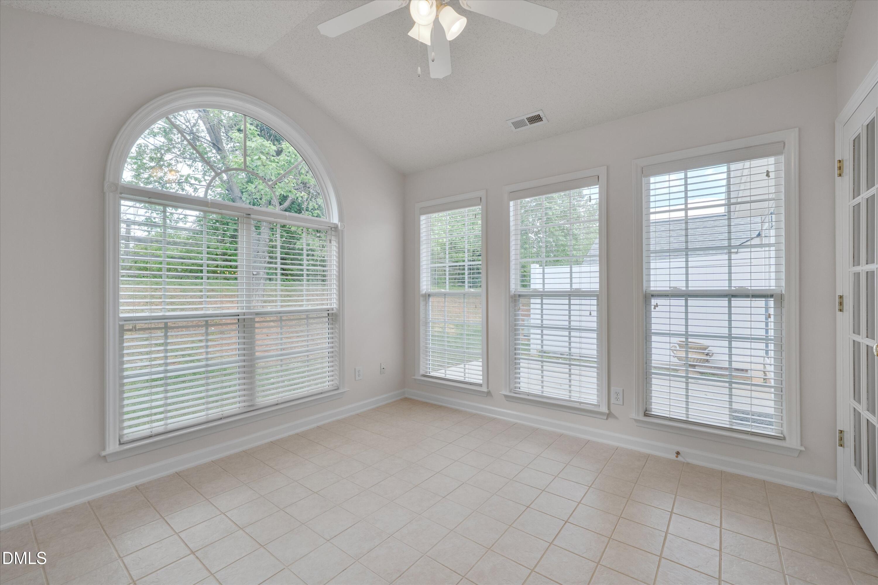 1901 Hawfields Crossing Lane