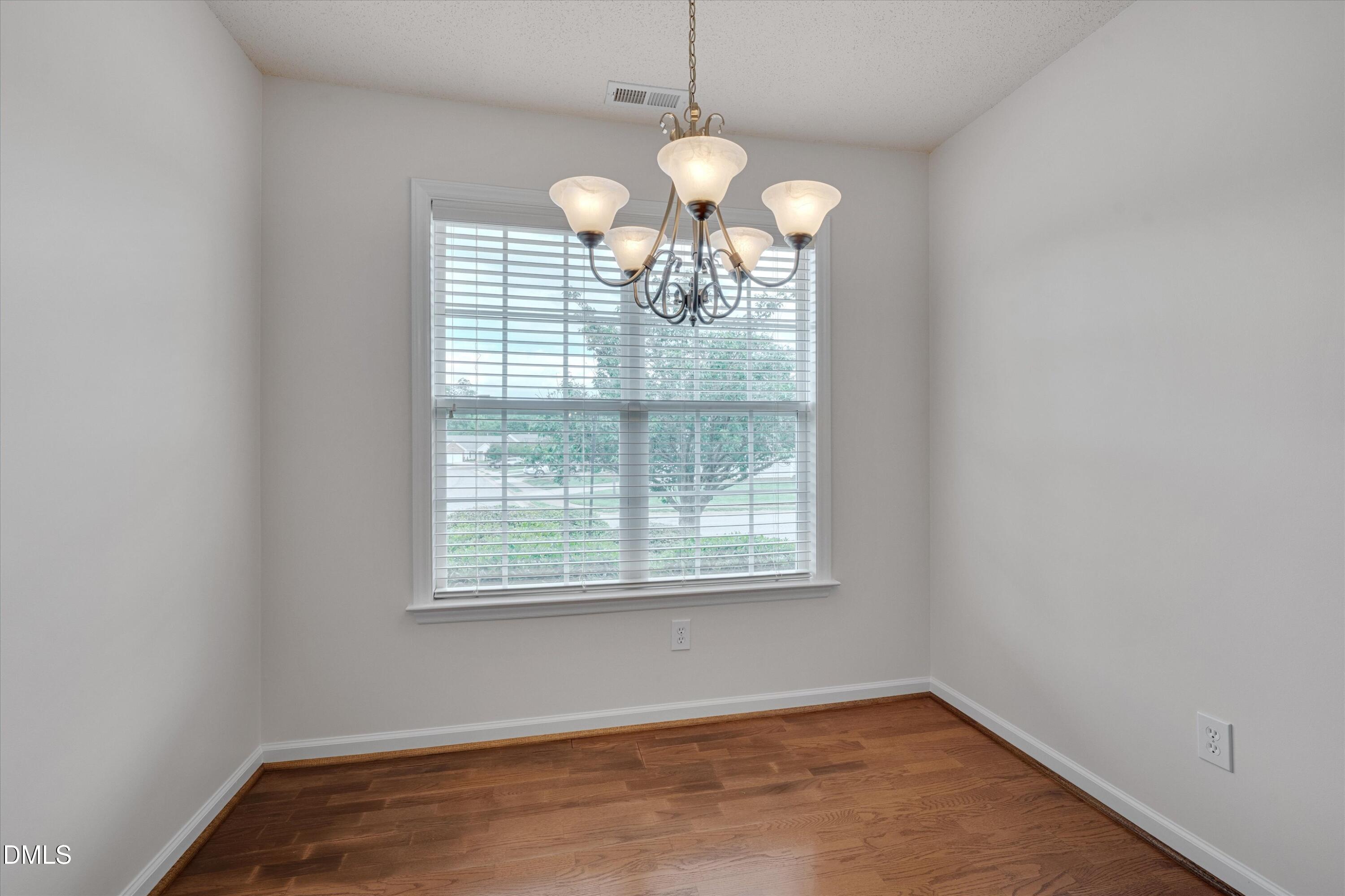 1901 Hawfields Crossing Lane