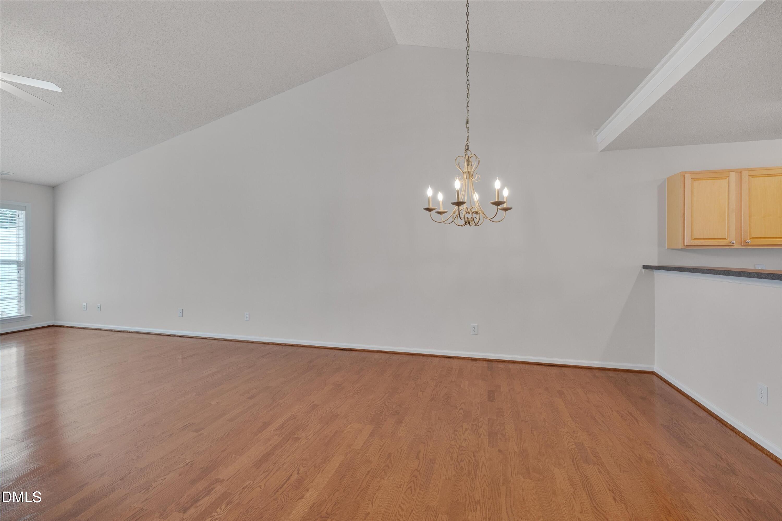 1901 Hawfields Crossing Lane