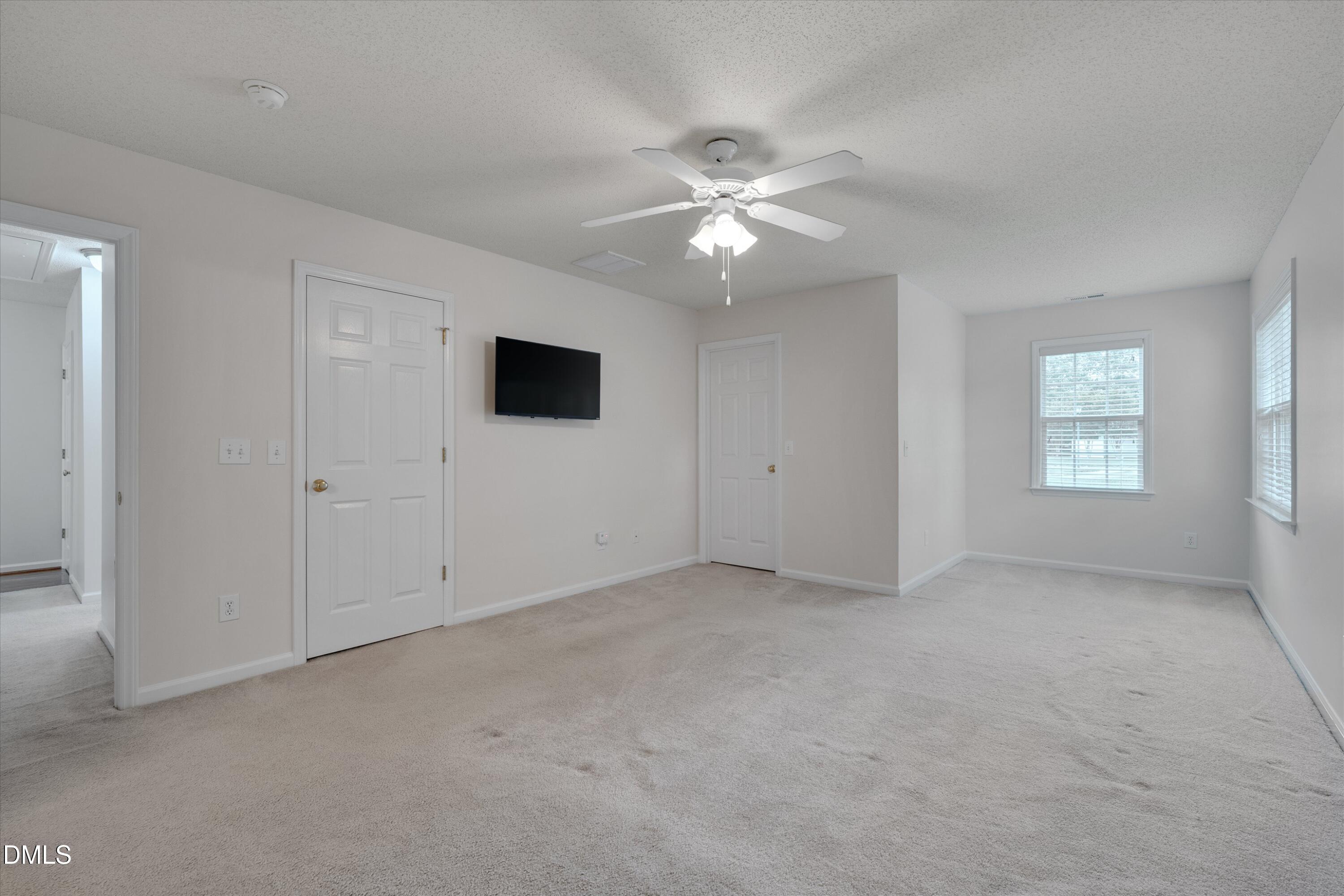 1901 Hawfields Crossing Lane