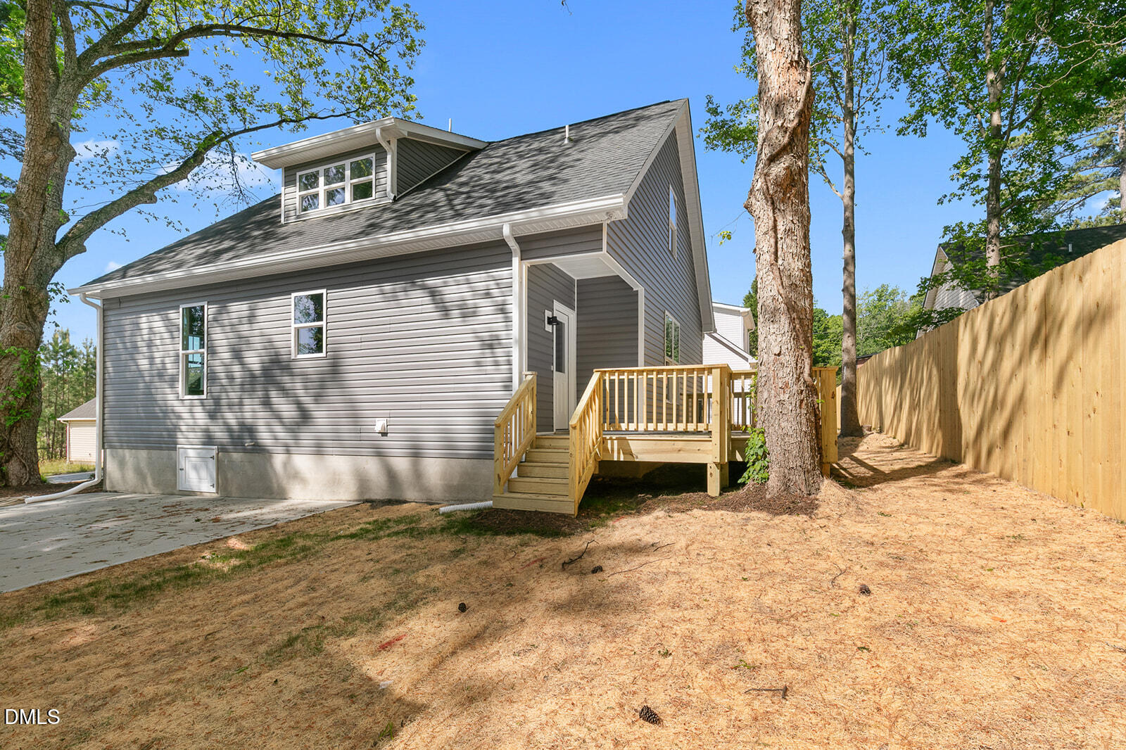 3133 Rowena Avenue # B