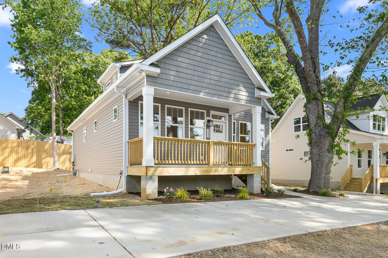 3133 Rowena Avenue # B