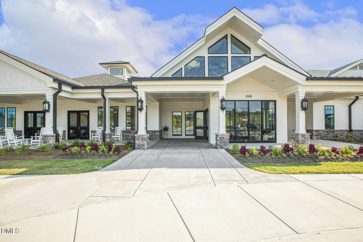 1605 Plover Circle