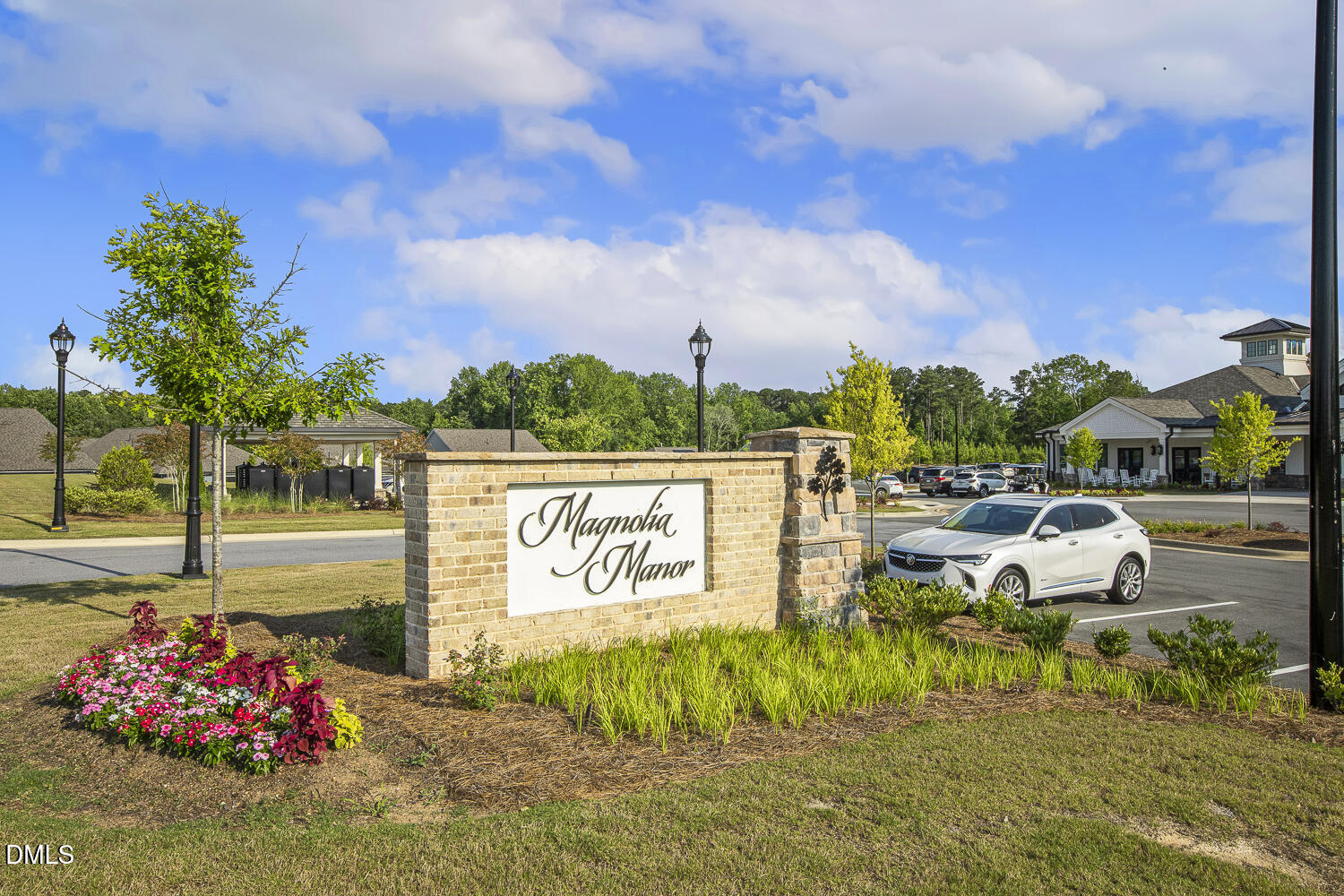 1605 Plover Circle