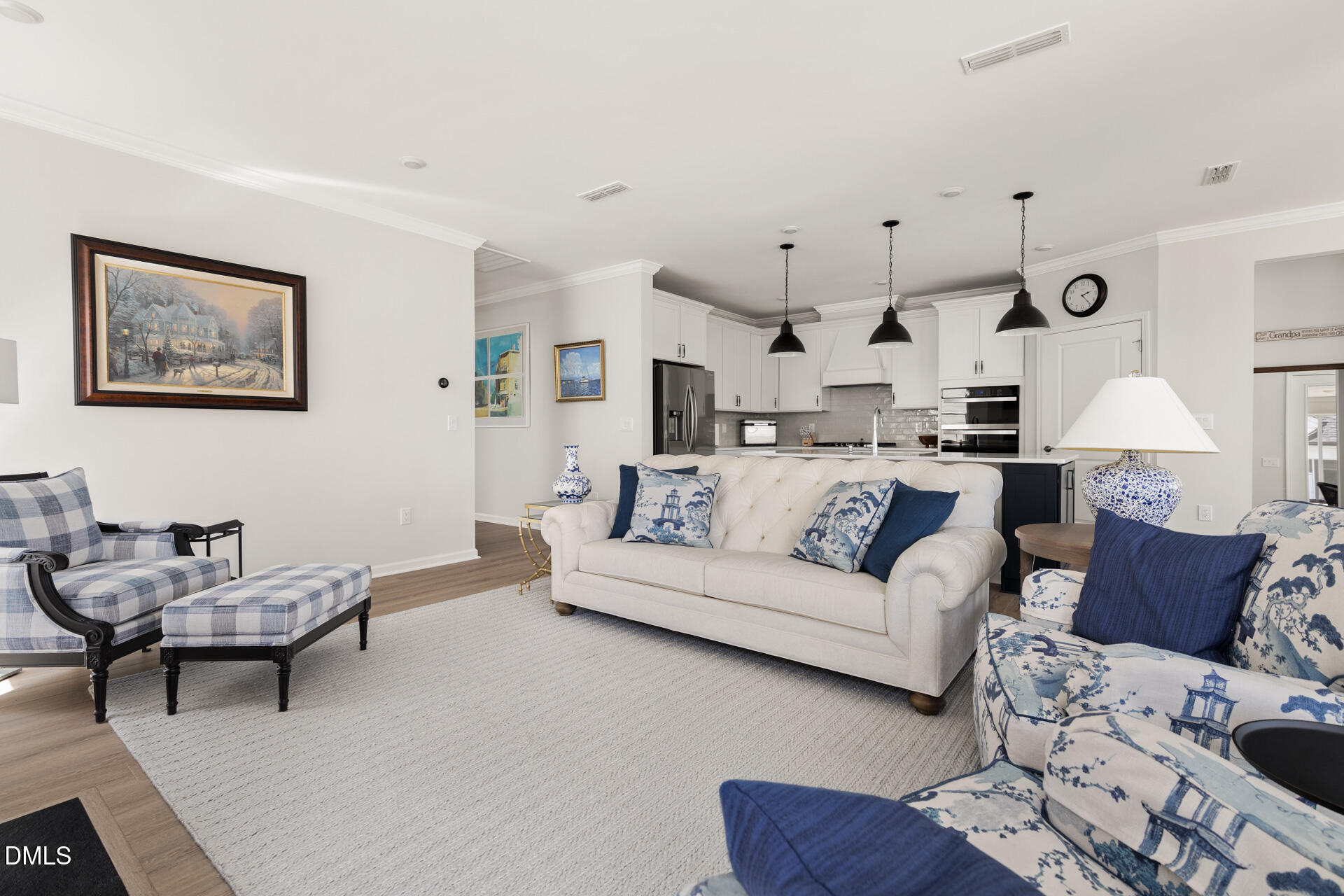1605 Plover Circle