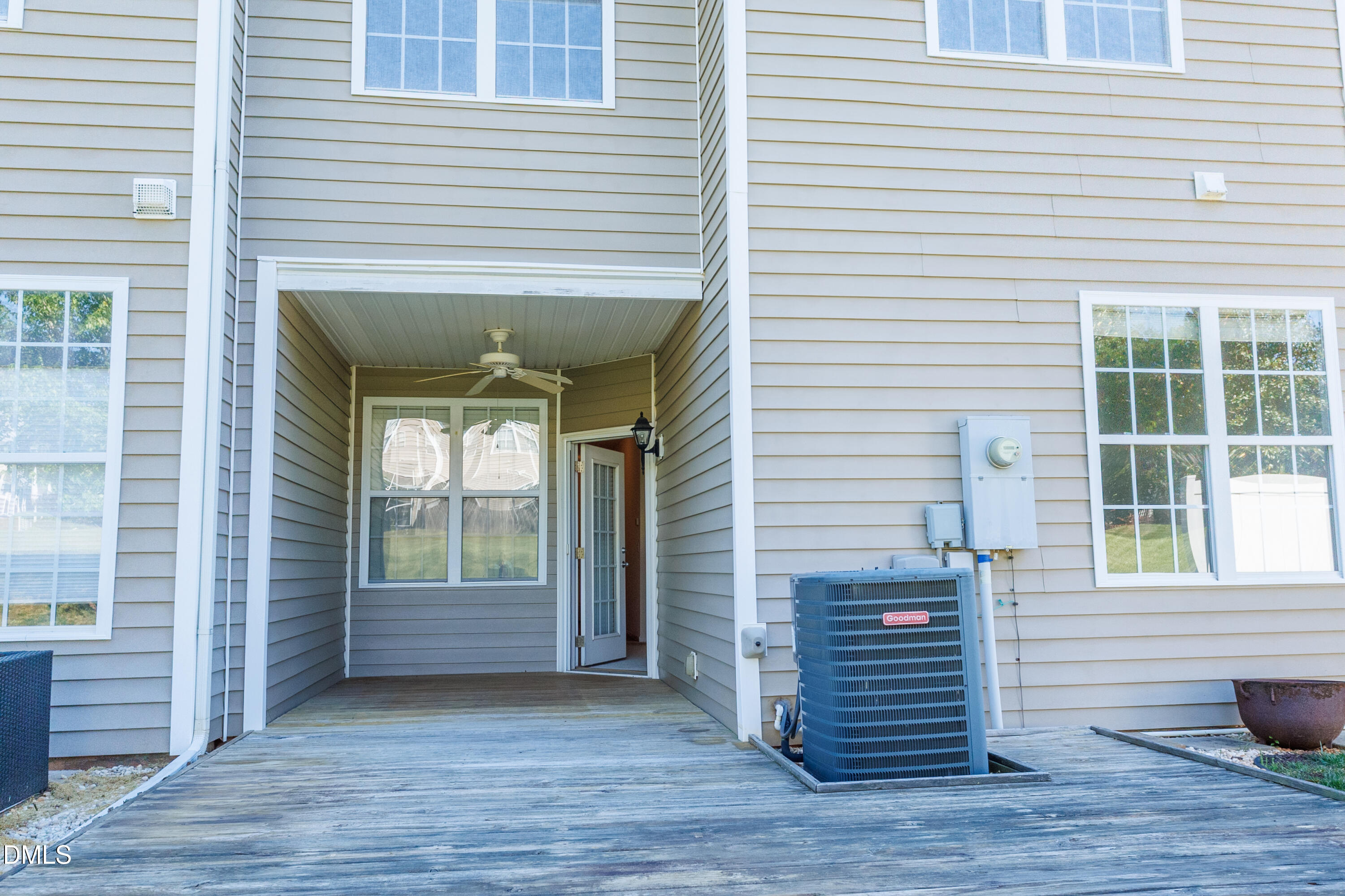 615 Oakfield Trail
