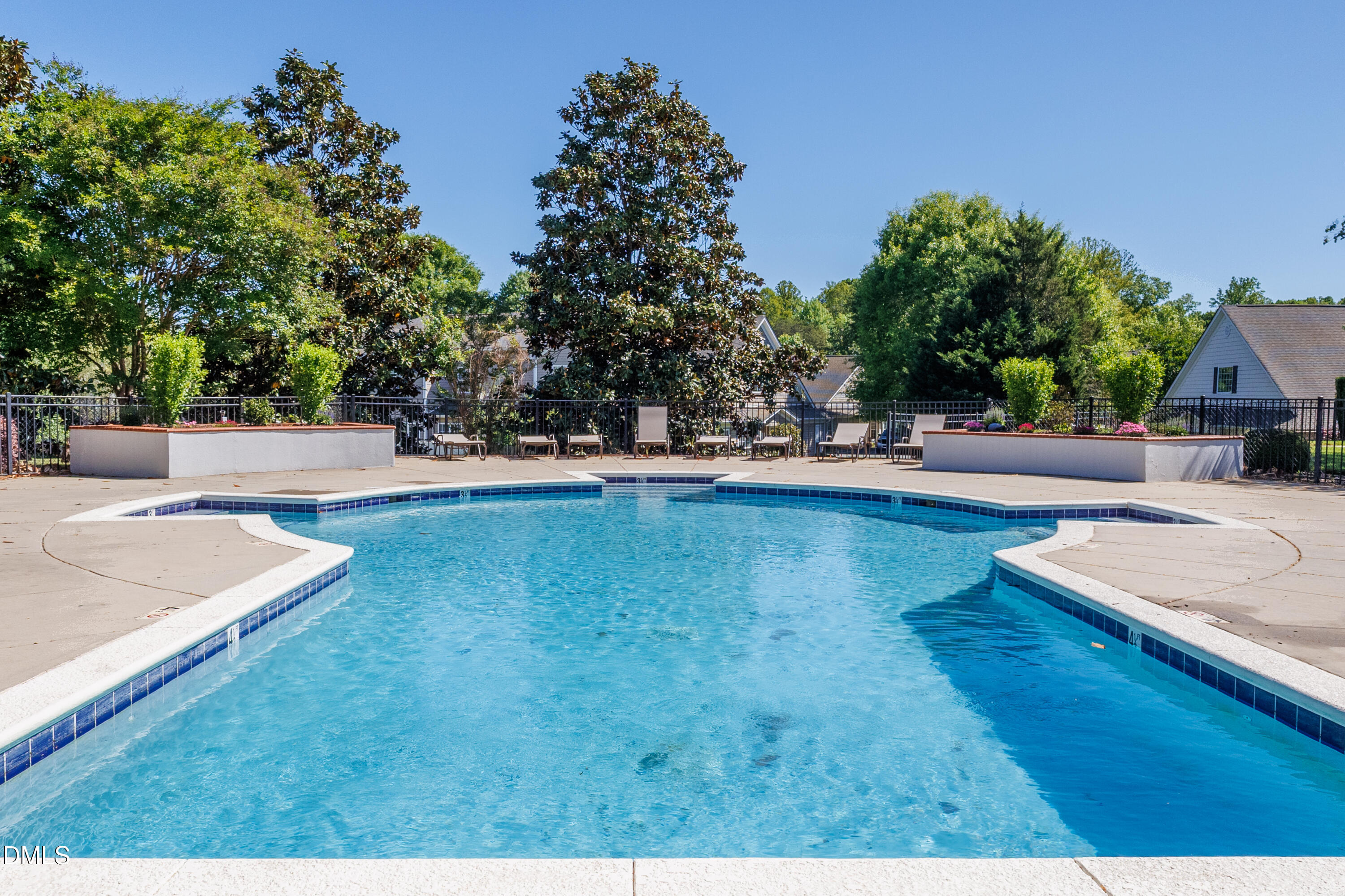 615 Oakfield Trail