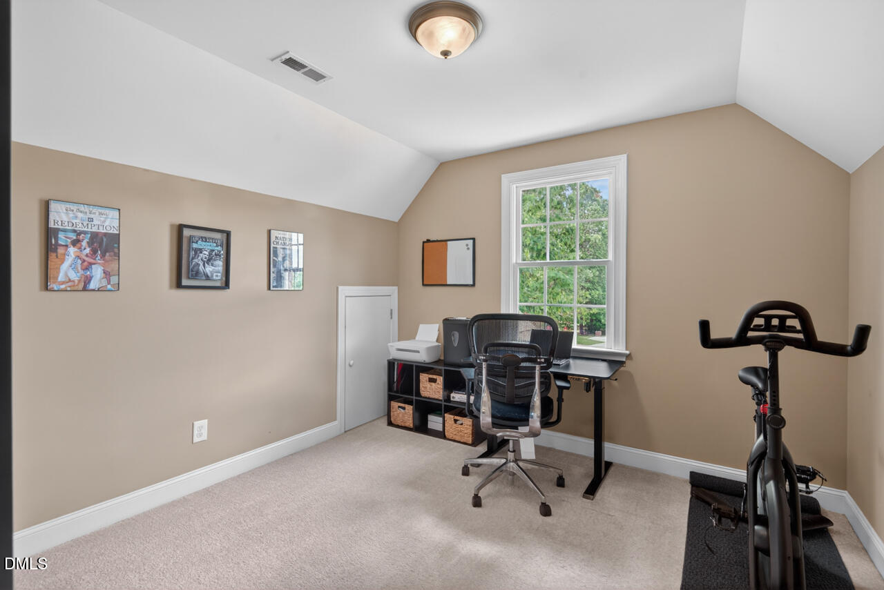 2919 Reynolda Circle